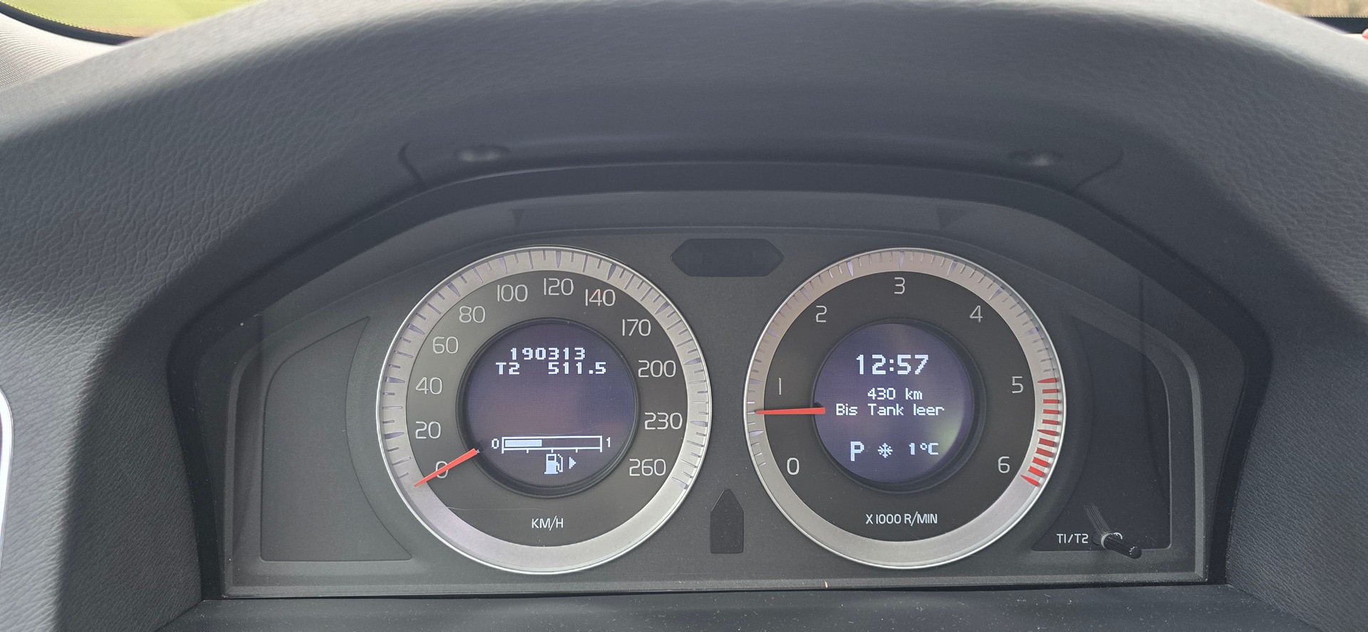 VOLVO S60 D3 Summum Geartronic Frisch MFK geprüft-image-6