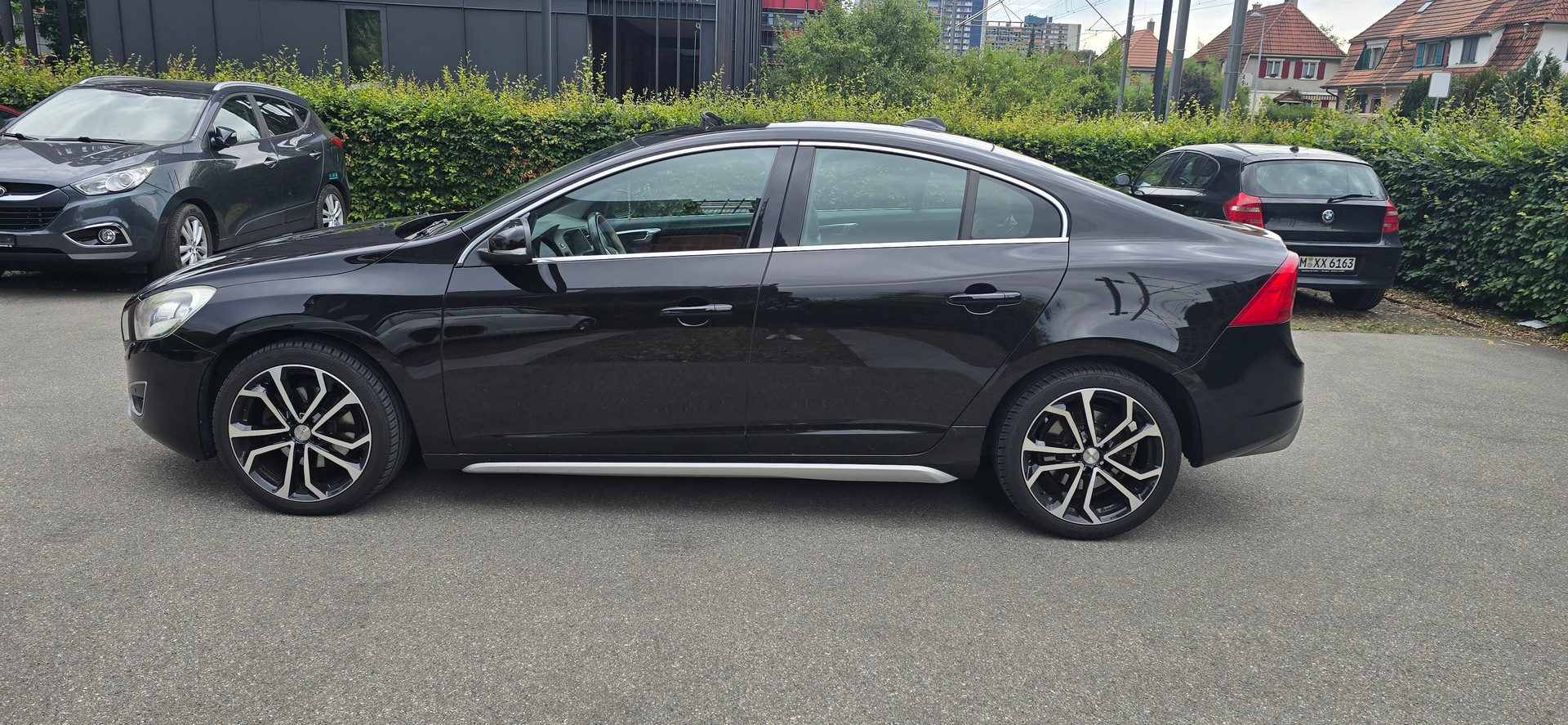 VOLVO S60 D3 Summum Geartronic Frisch MFK geprüft-image-2