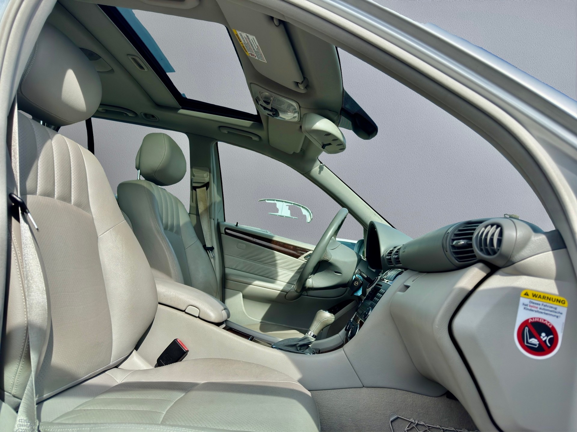 MERCEDES-BENZ C 320 CDI Elegance AMG Sport Edition-image-9