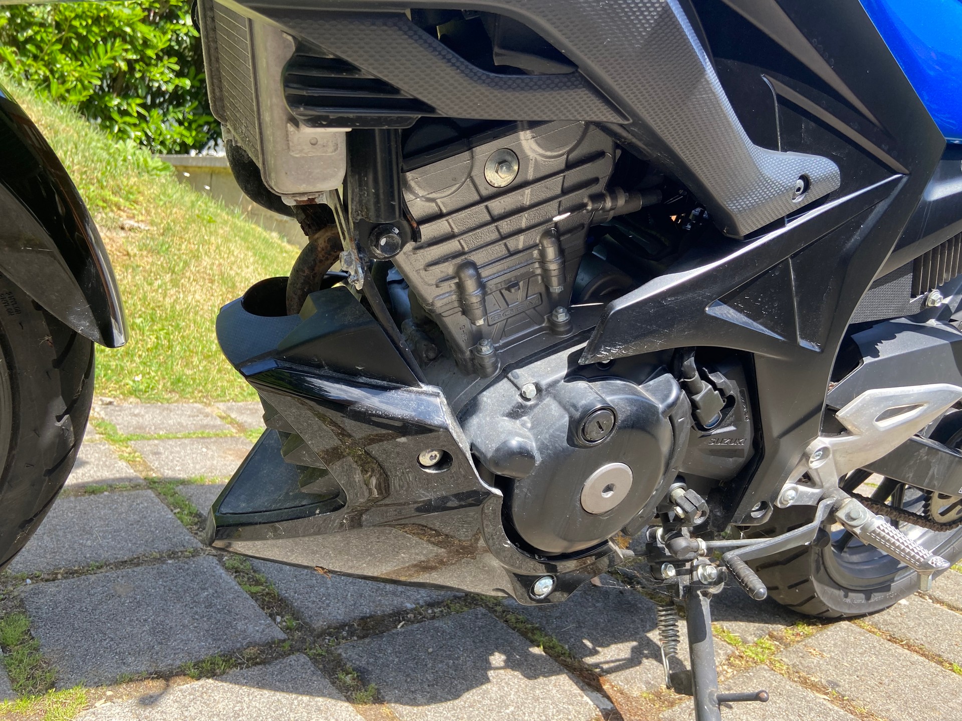 SUZUKI GSX-S 125-image-4