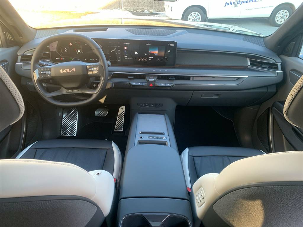 KIA EV9 99.8 kWh GT-Line 4x4-image-4