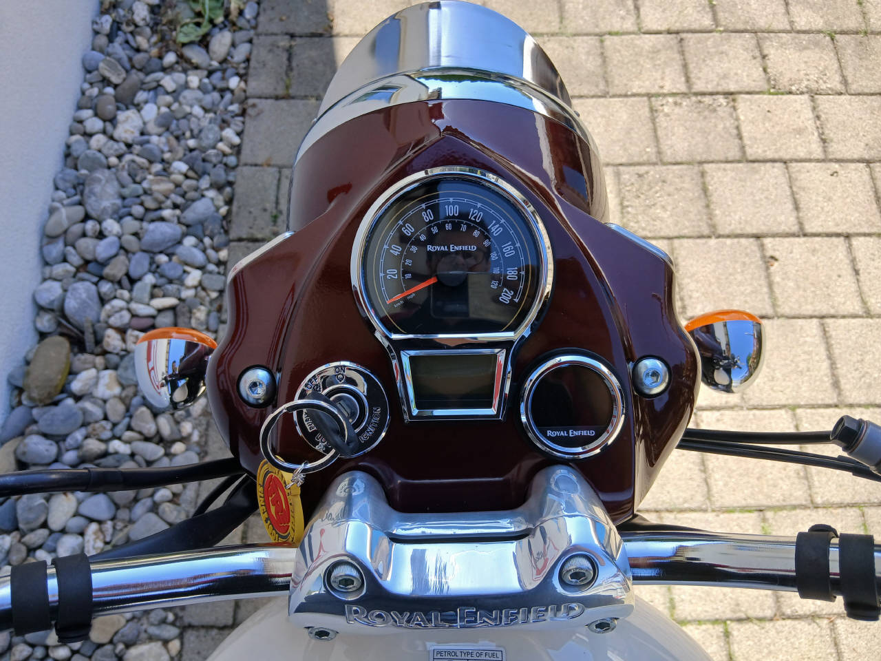 ROYAL ENFIELD Classic 650 Base-image-6