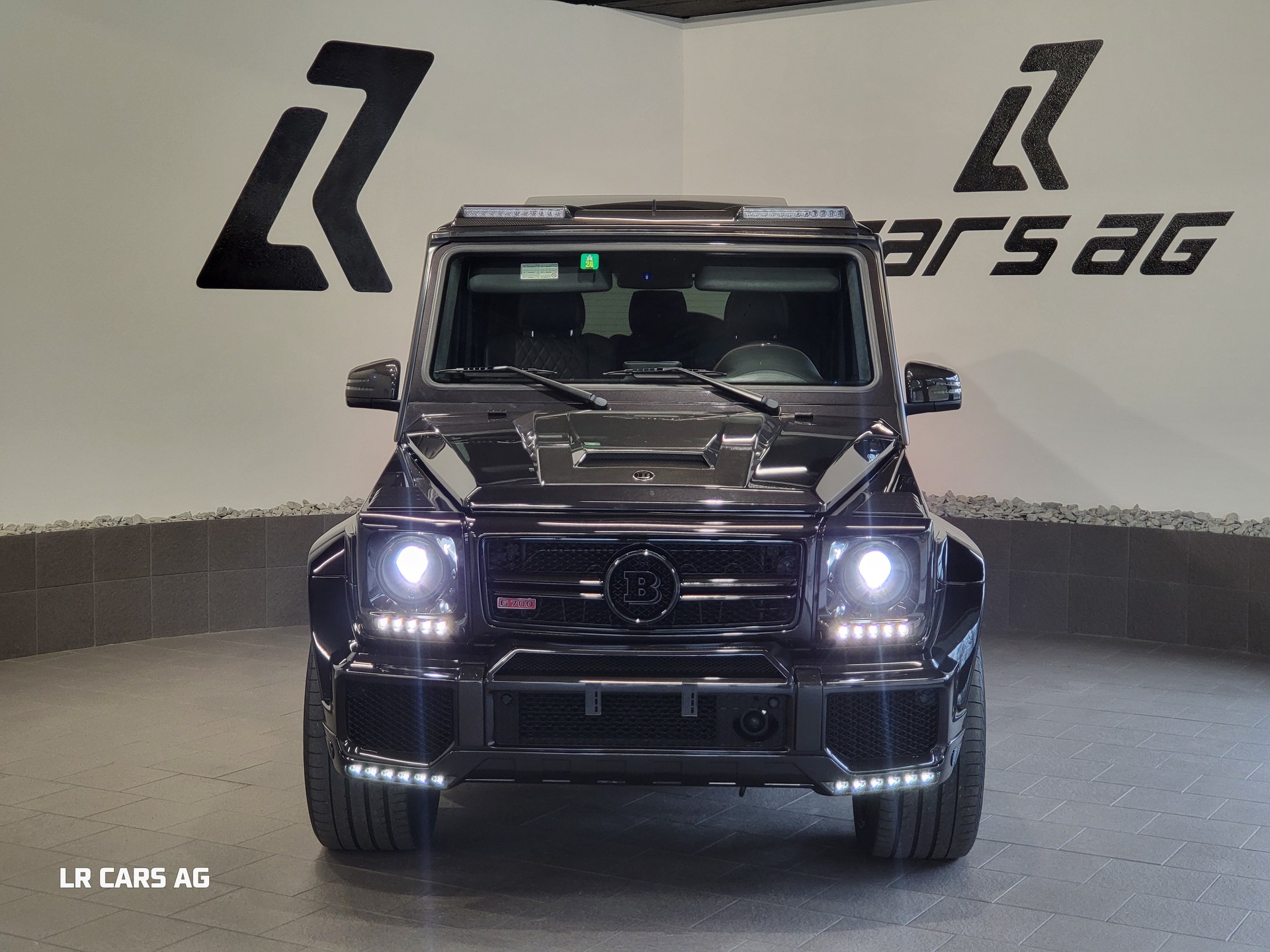 MERCEDES-BENZ G700 BRABUS-image-1
