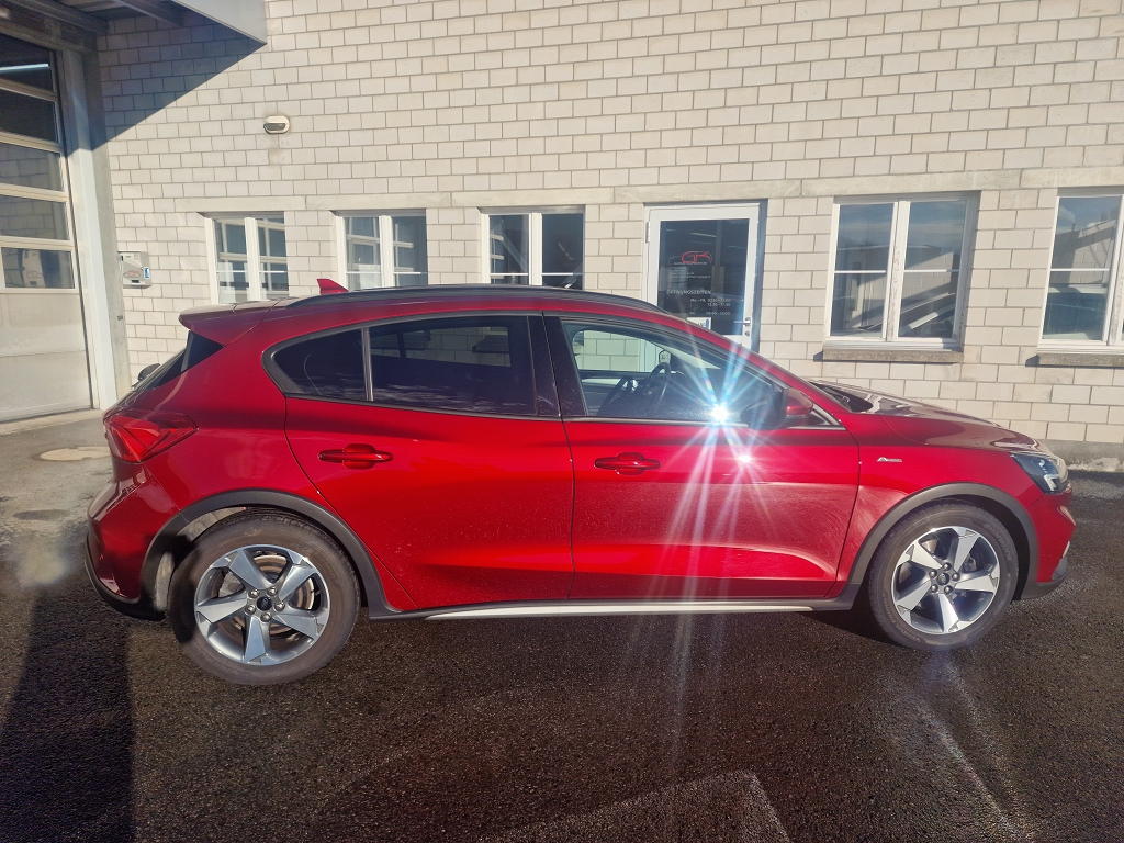 FORD Focus 1.5 EcoBlue 120 Active-image-2
