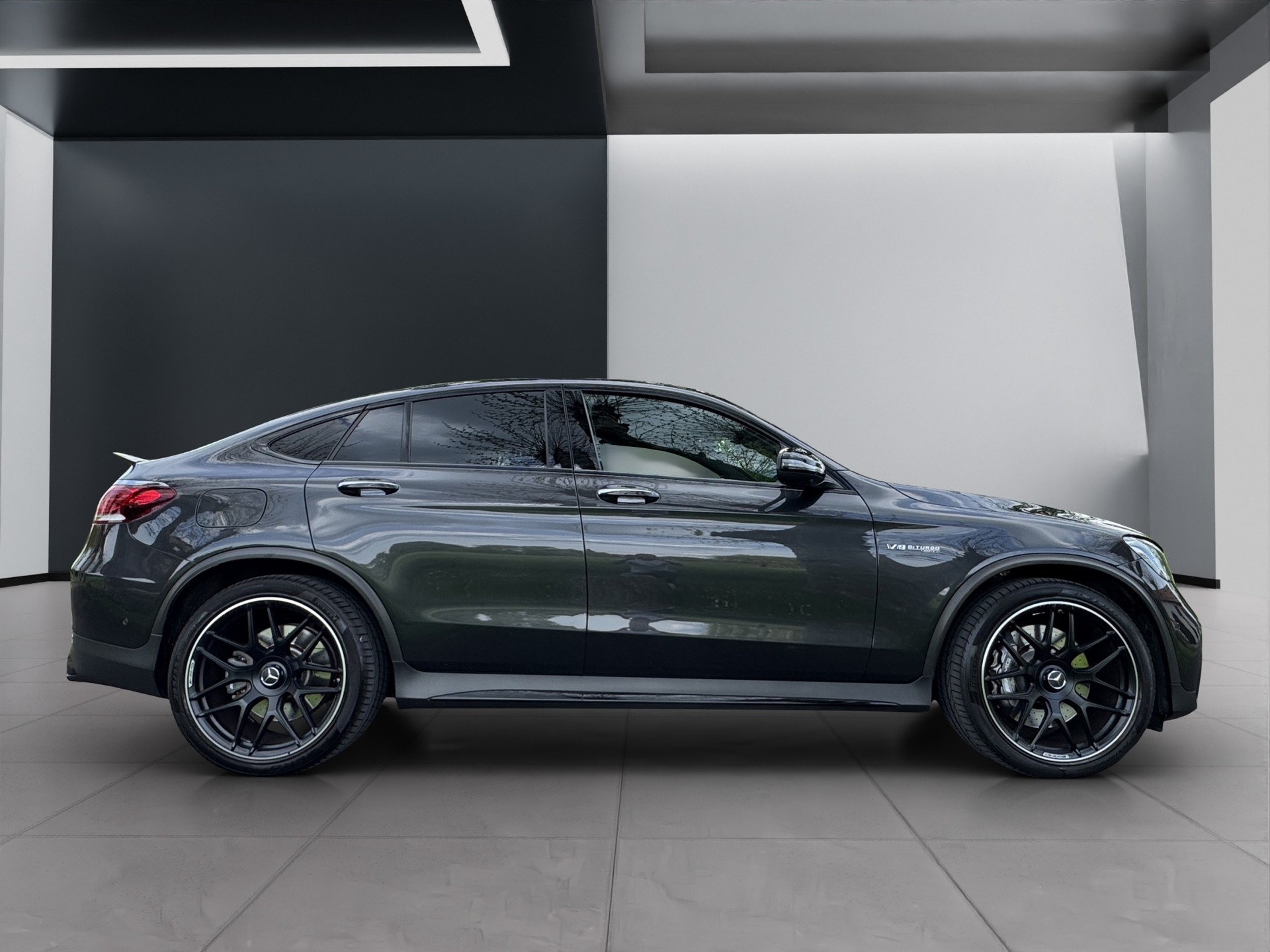 MERCEDES-BENZ GLC Coupé 63 AMG 4Matic 9G-Tronic-showroom-element-2