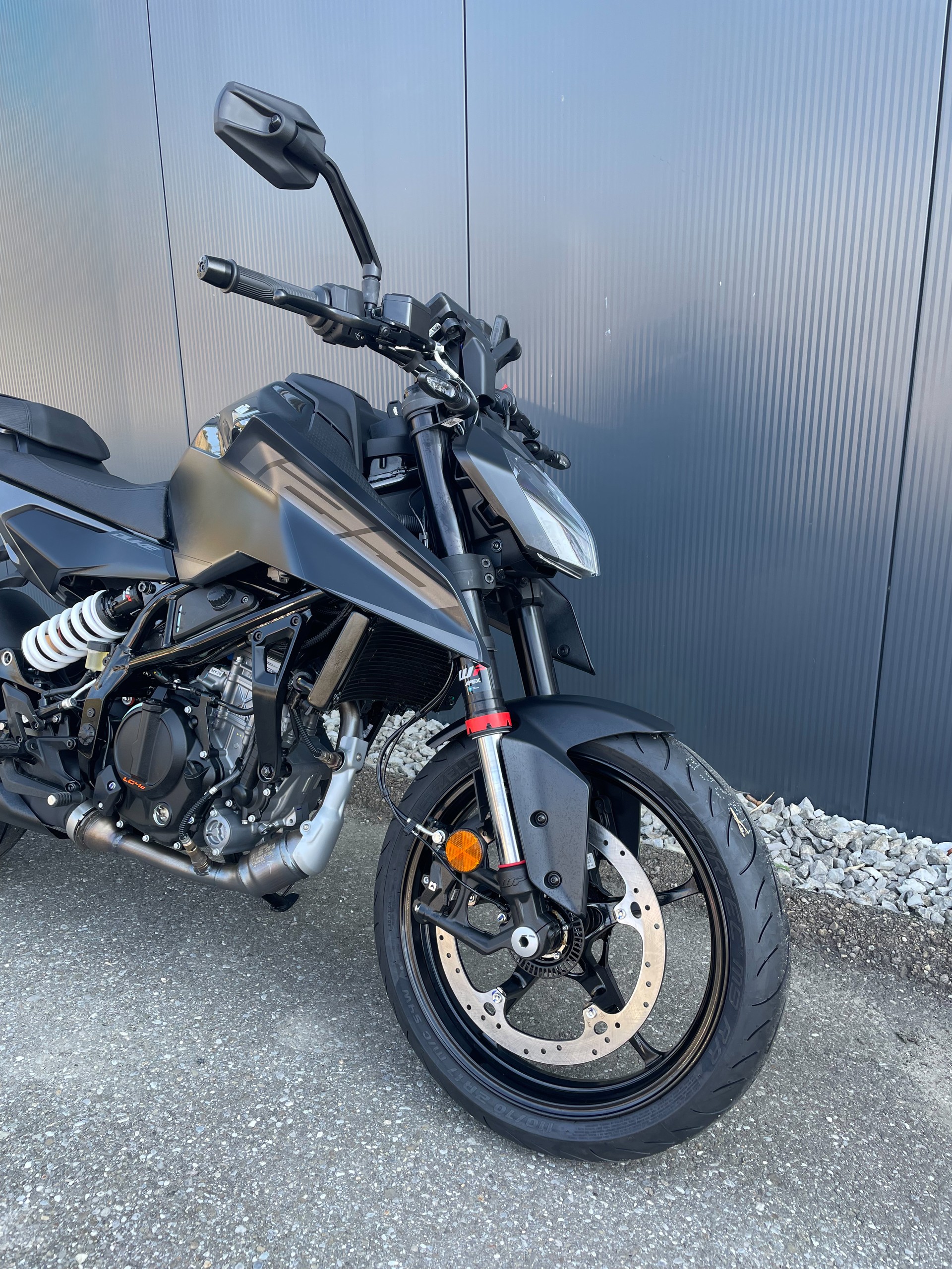 KTM 125 Duke-image-6
