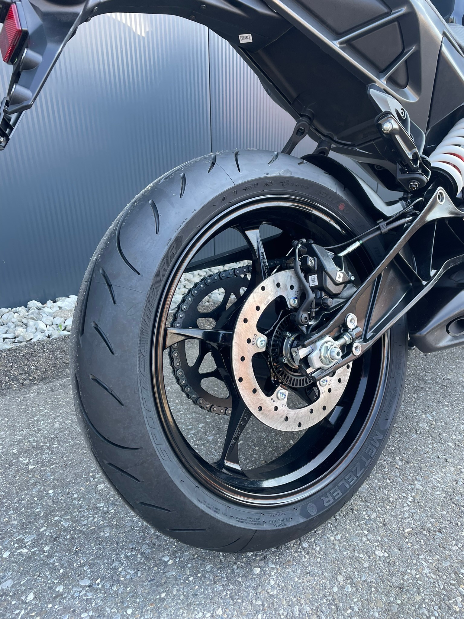 KTM 125 Duke-image-5