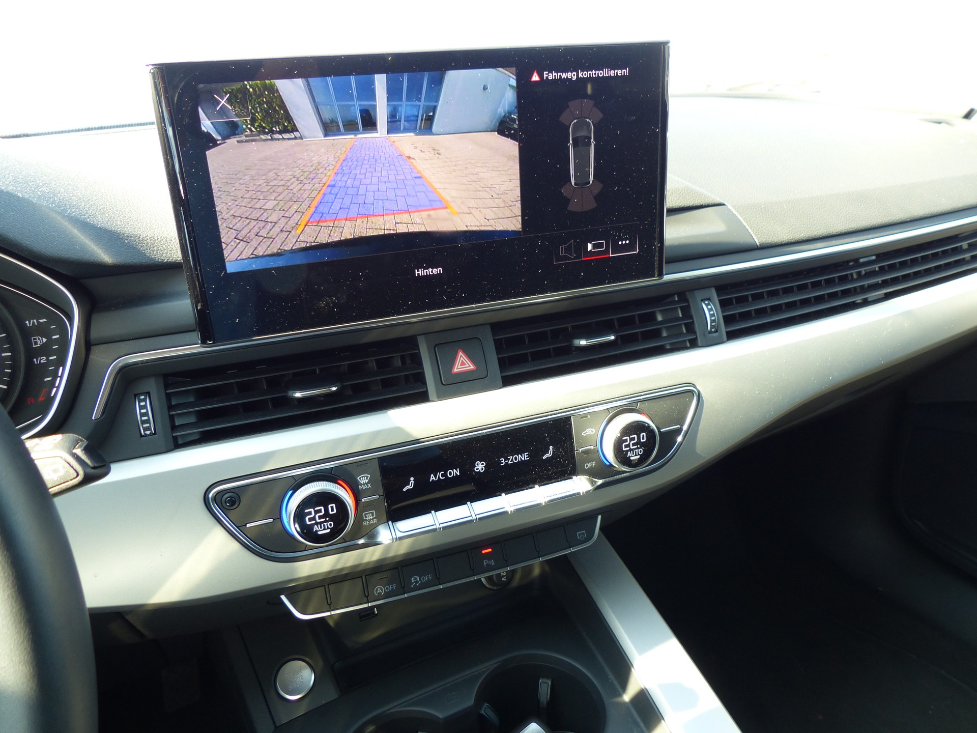 AUDI A4 Avant 35 TDI S-tronic-image-14