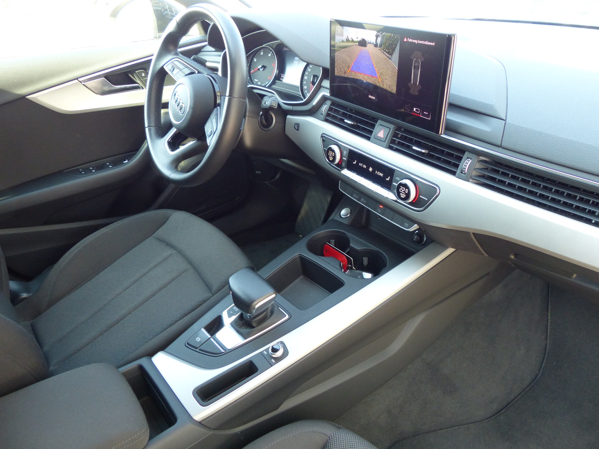 AUDI A4 Avant 35 TDI S-tronic-image-20
