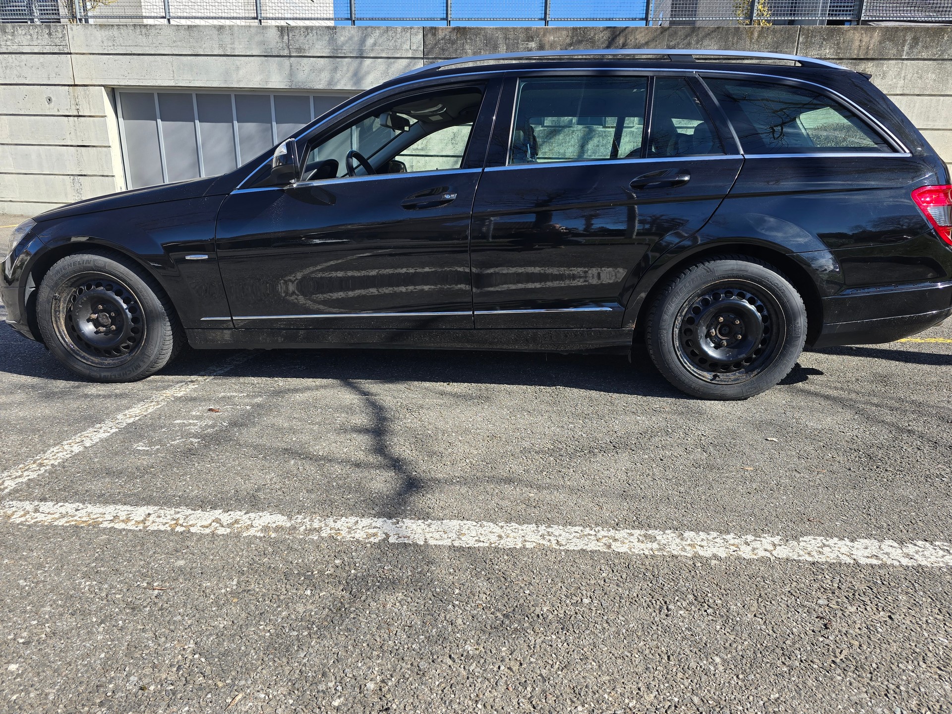 MERCEDES-BENZ C 230 Avantgarde-image-2