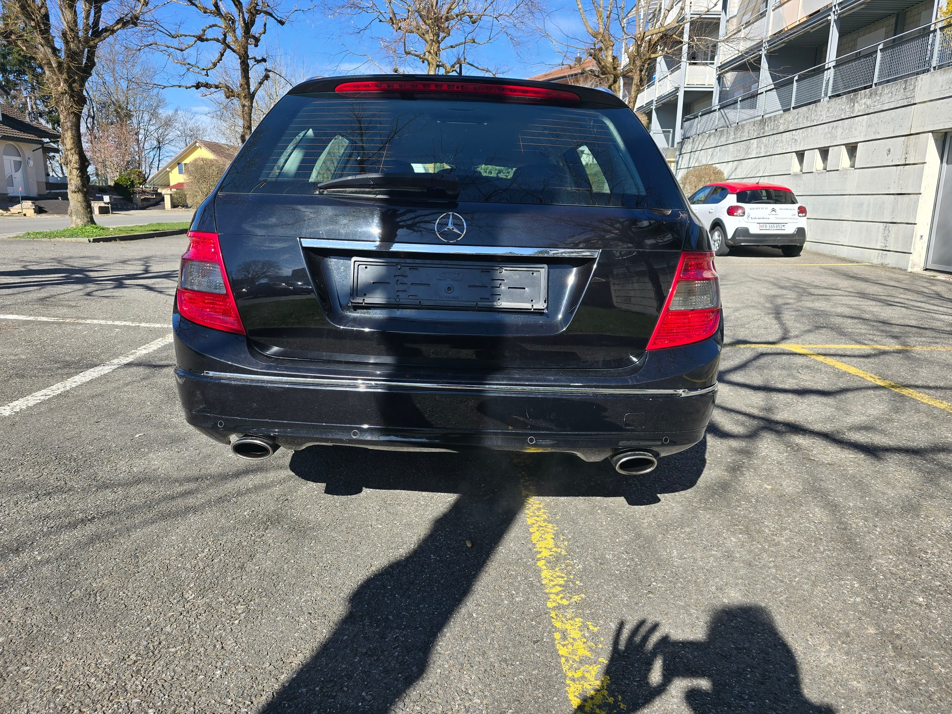 MERCEDES-BENZ C 230 Avantgarde-image-4