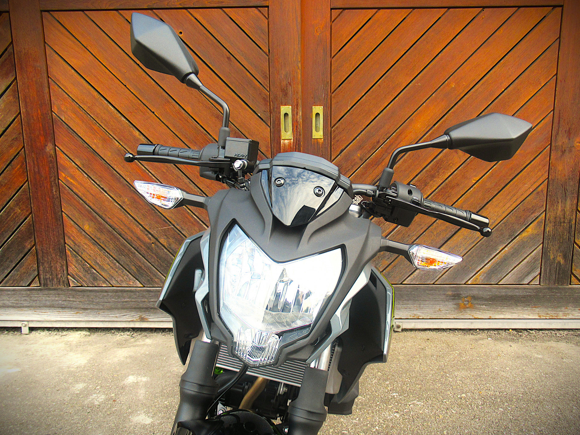KAWASAKI Z 125-image-8