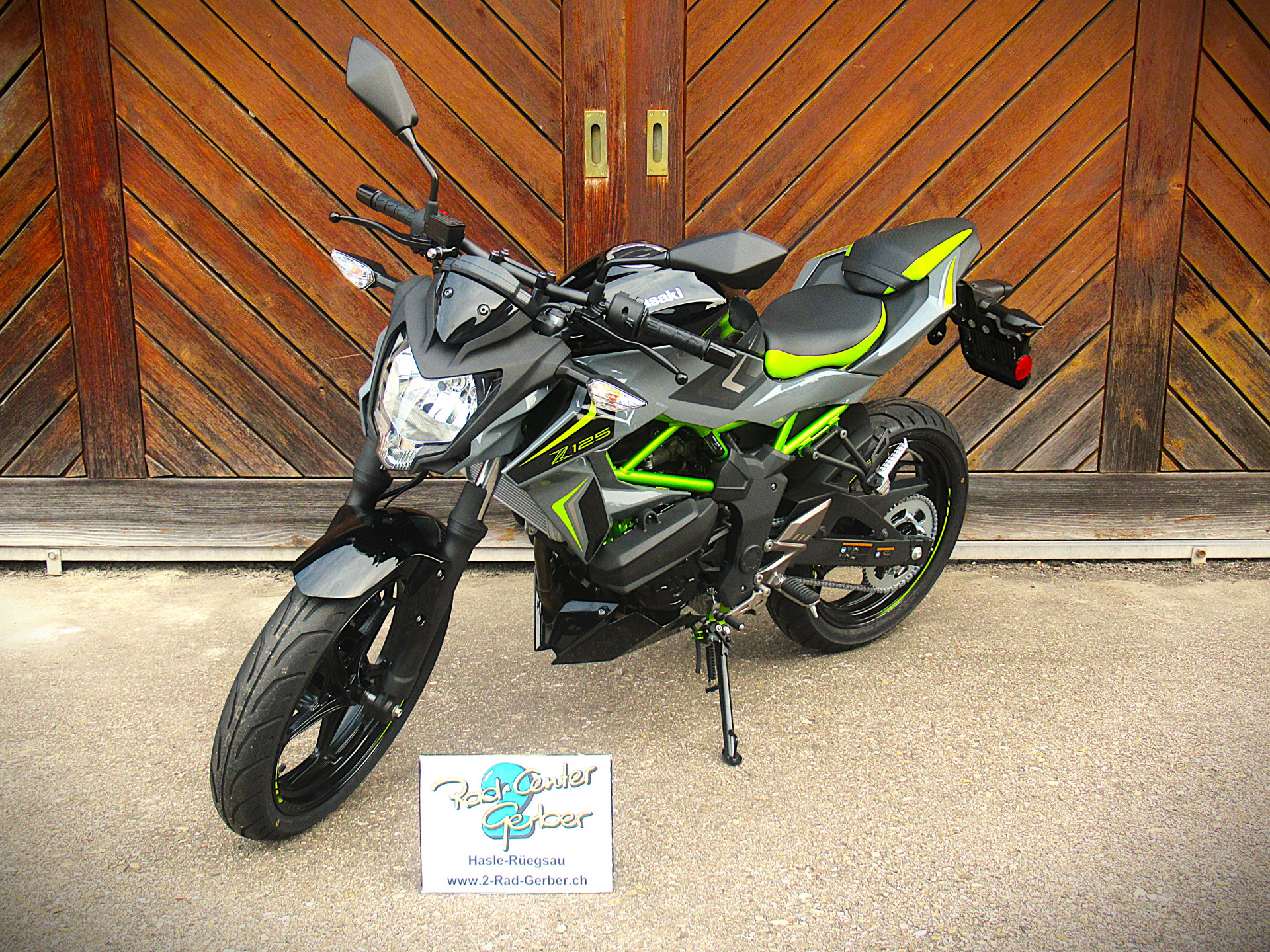 KAWASAKI Z 125-image-4