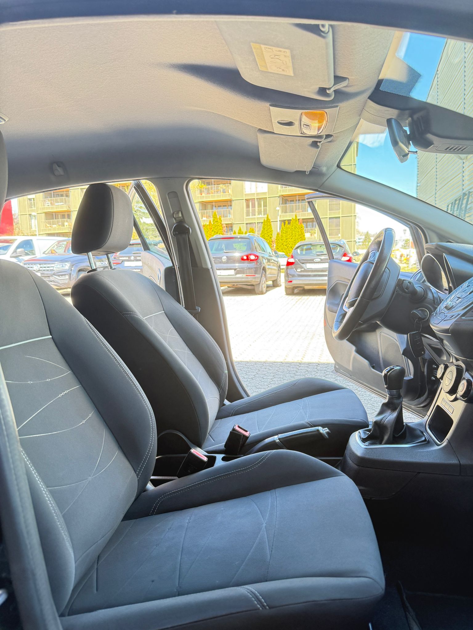 FORD Fiesta 1.0 SCTi Titanium-image-11
