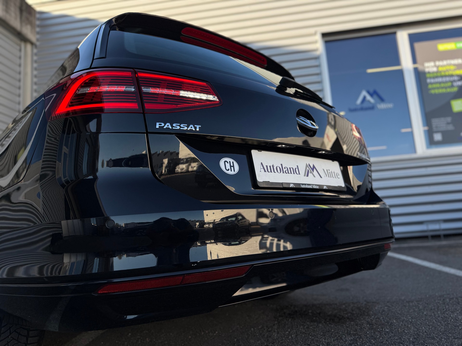 VW Passat Variant 2.0 TDI SCR BMT Highline DSG-image-14