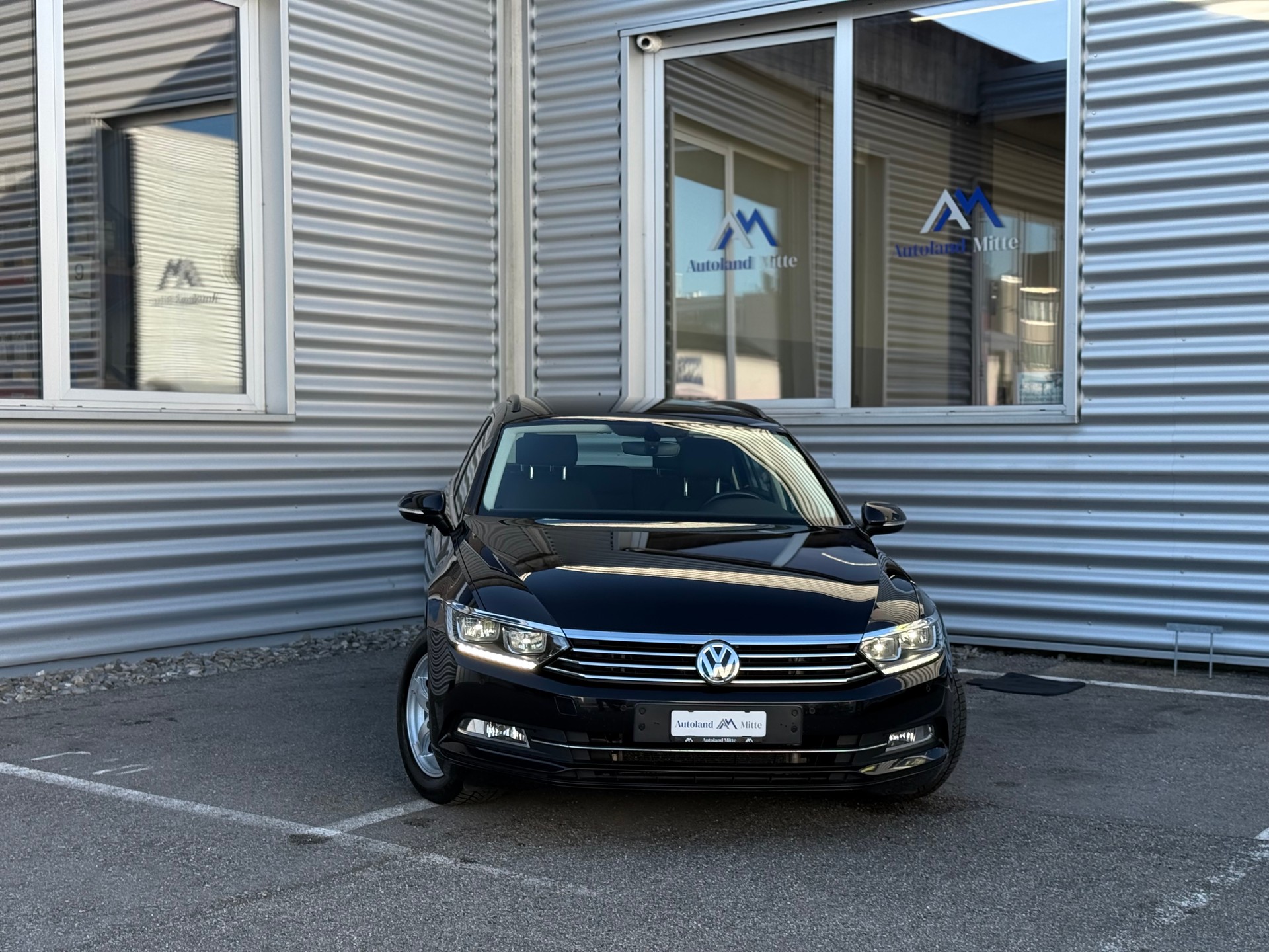 VW Passat Variant 2.0 TDI SCR BMT Highline DSG-showroom-element-2