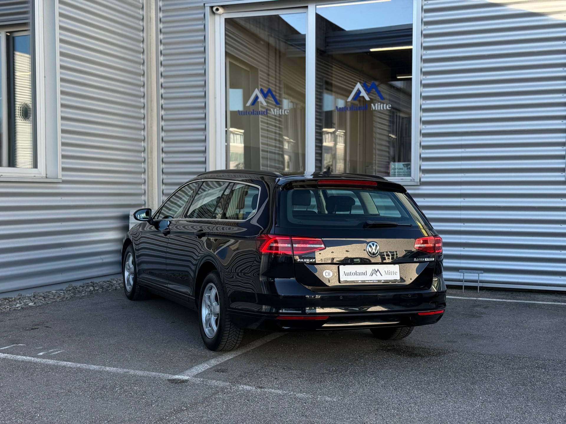 VW Passat Variant 2.0 TDI SCR BMT Highline DSG-image-4
