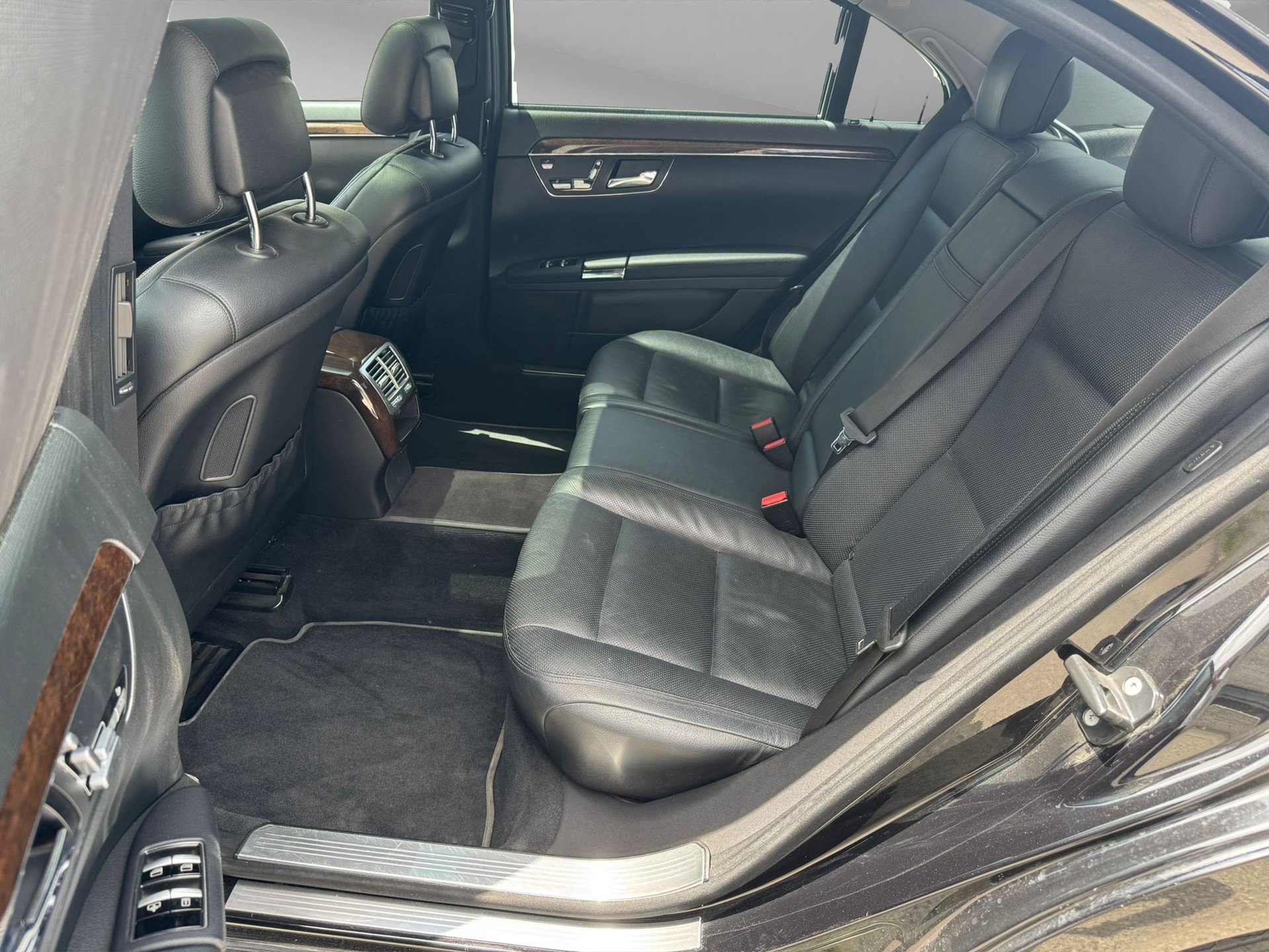 MERCEDES-BENZ S 350 L BlueTEC 7G-Tronic-image-11