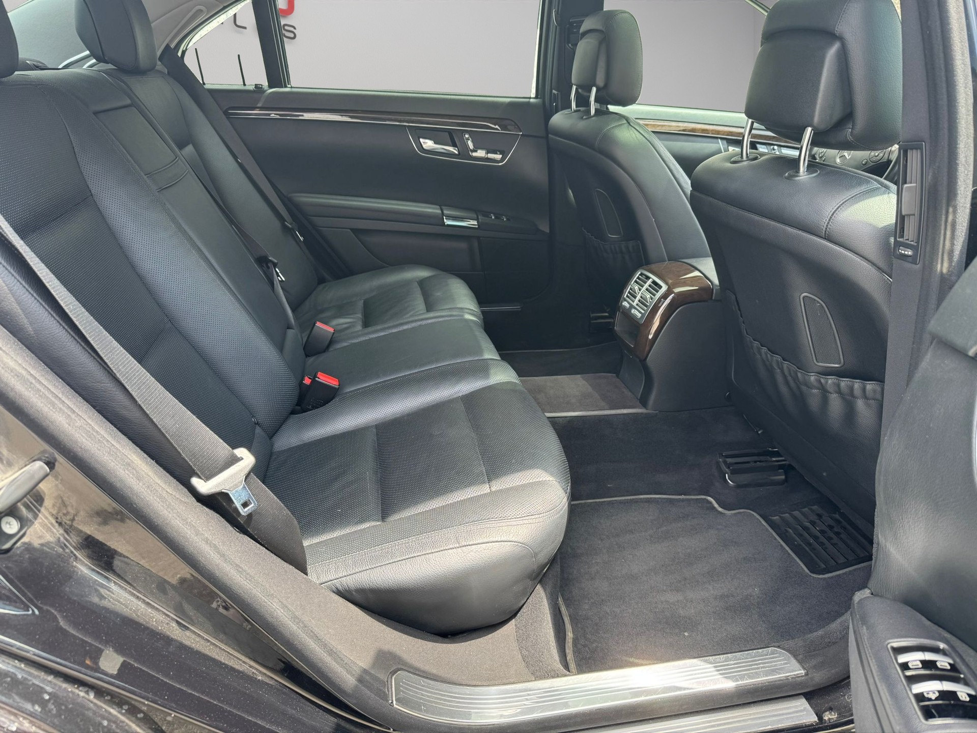MERCEDES-BENZ S 350 L BlueTEC 7G-Tronic-image-12