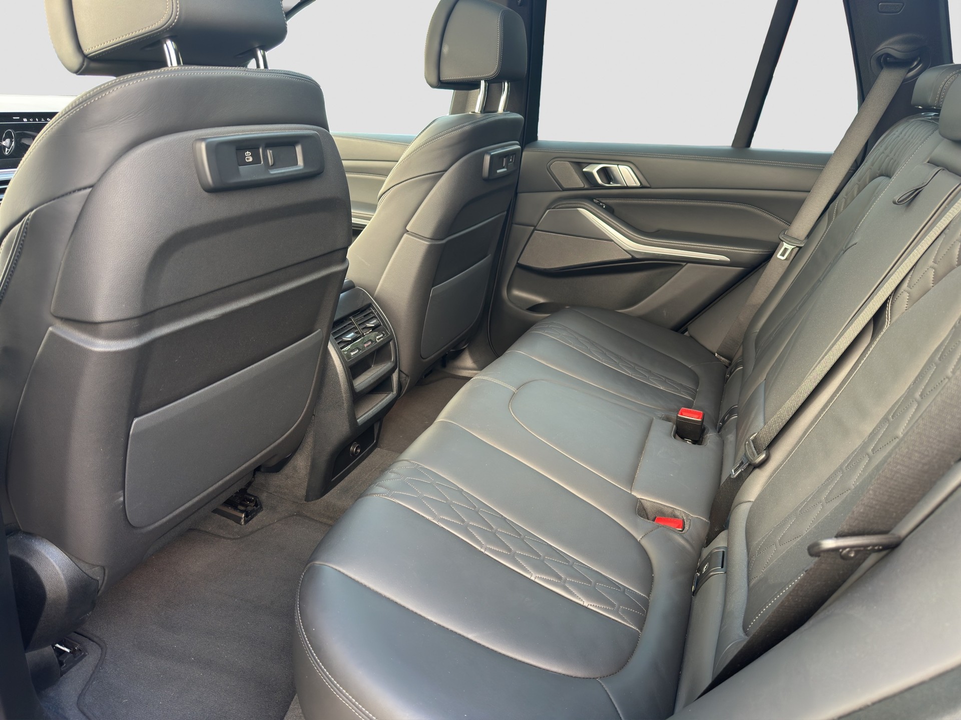 BMW X5 xDrive 48V 40d M Sport Steptronic-image-13