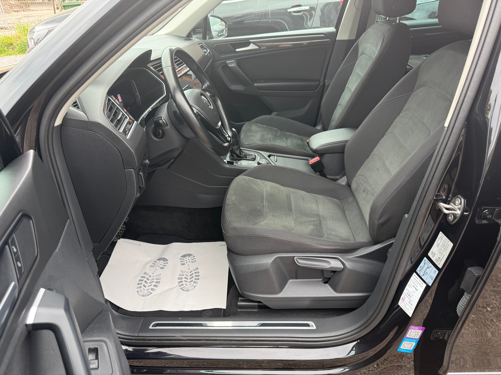 VW Tiguan 2.0TSI Highline 4Motion DSG-image-13