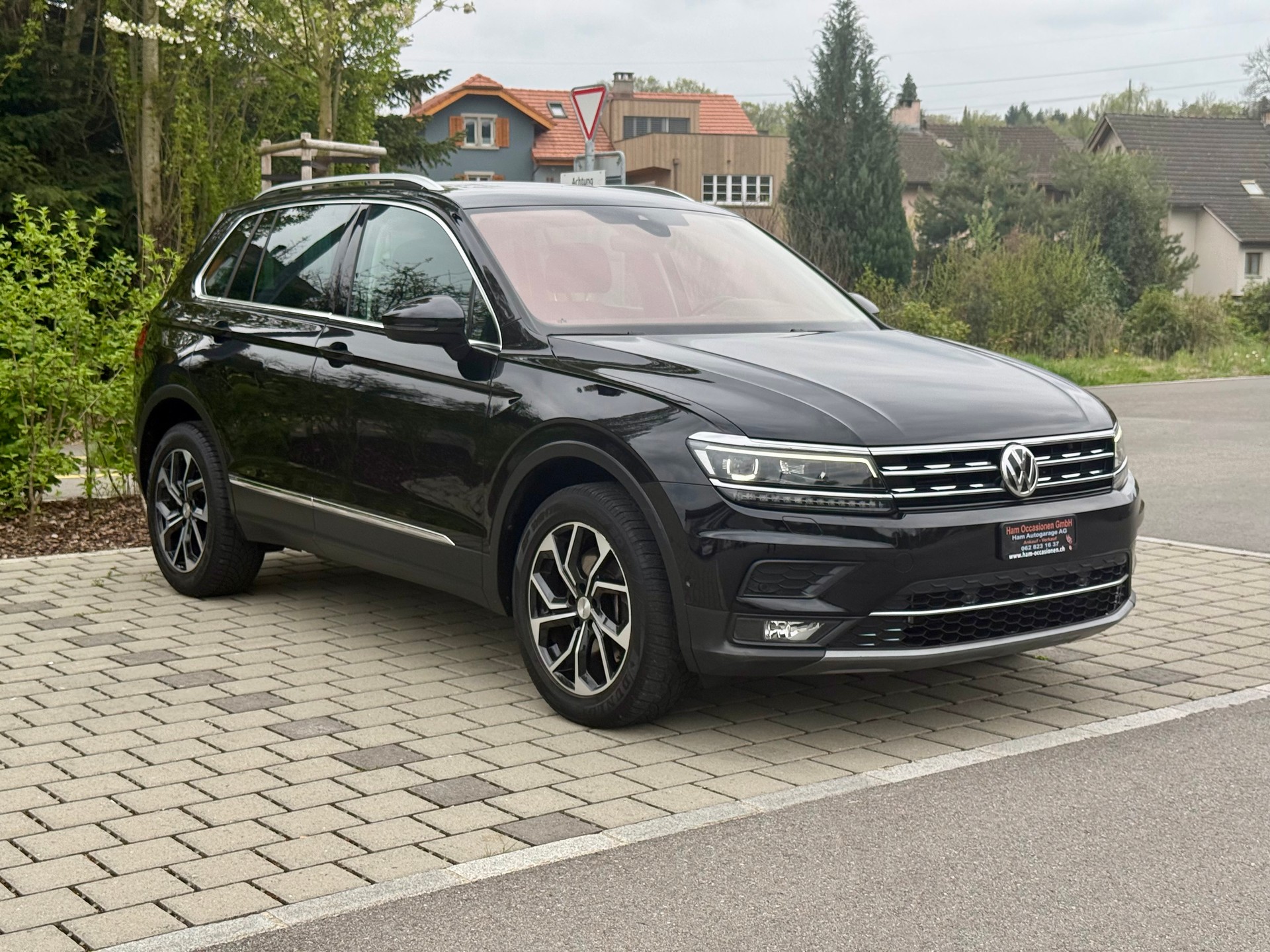 VW Tiguan 2.0TSI Highline 4Motion DSG-image-4