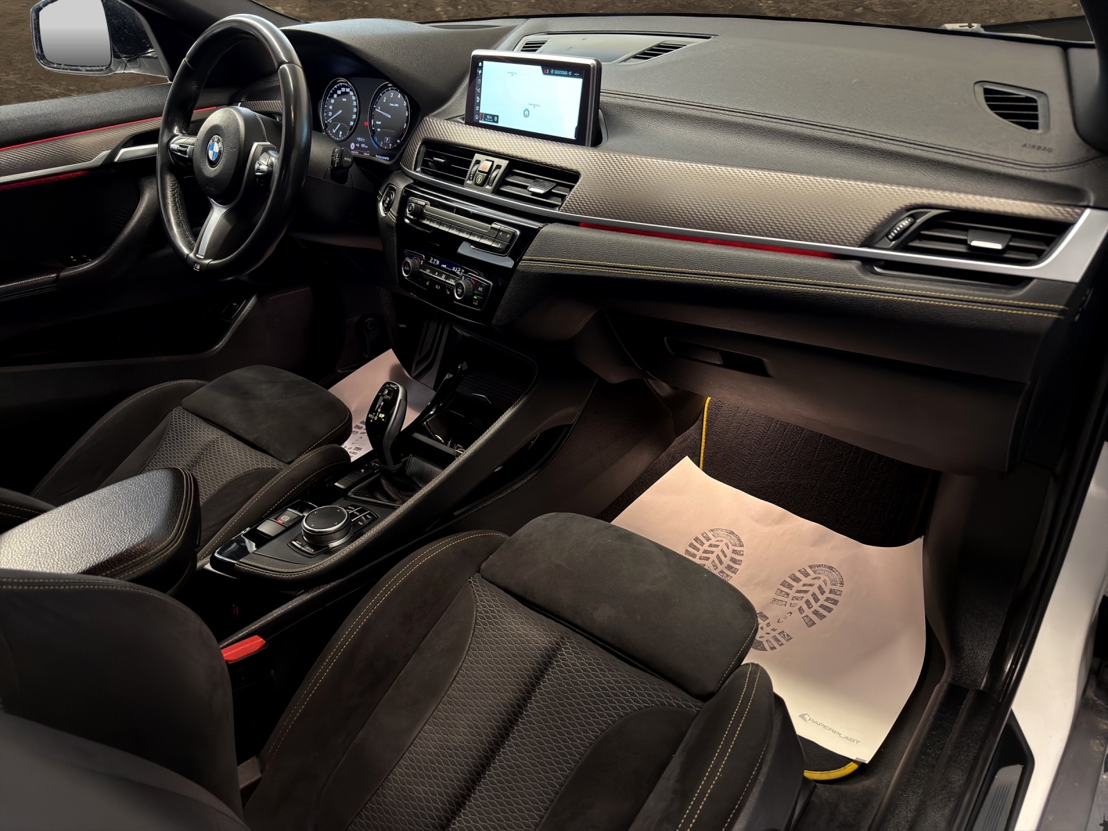 BMW X2 sDrive 18i-image-14