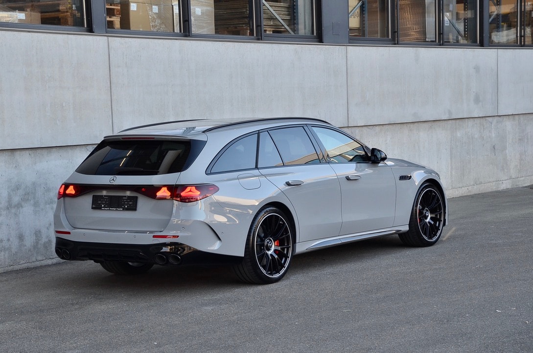 MERCEDES-BENZ E 53 AMG Hybrid 4Matic+ 9G-Tronic-image-25