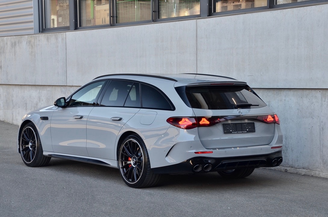 MERCEDES-BENZ E 53 AMG Hybrid 4Matic+ 9G-Tronic-image-26