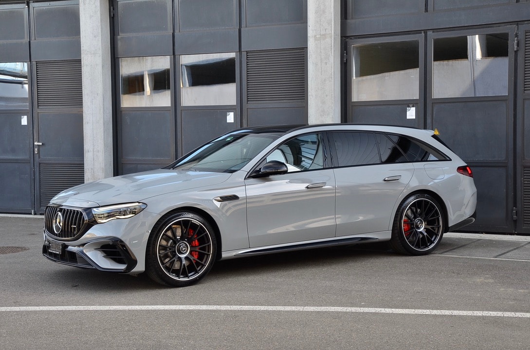 MERCEDES-BENZ E 53 AMG Hybrid 4Matic+ 9G-Tronic