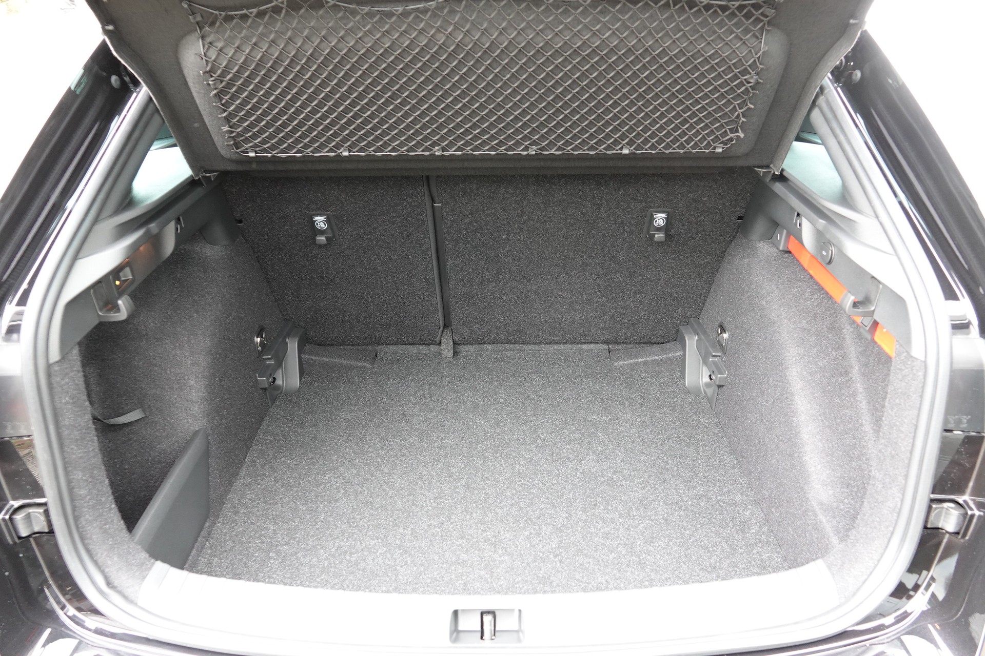 SKODA Scala 1.5 TSI Dynamic DSG-image-15