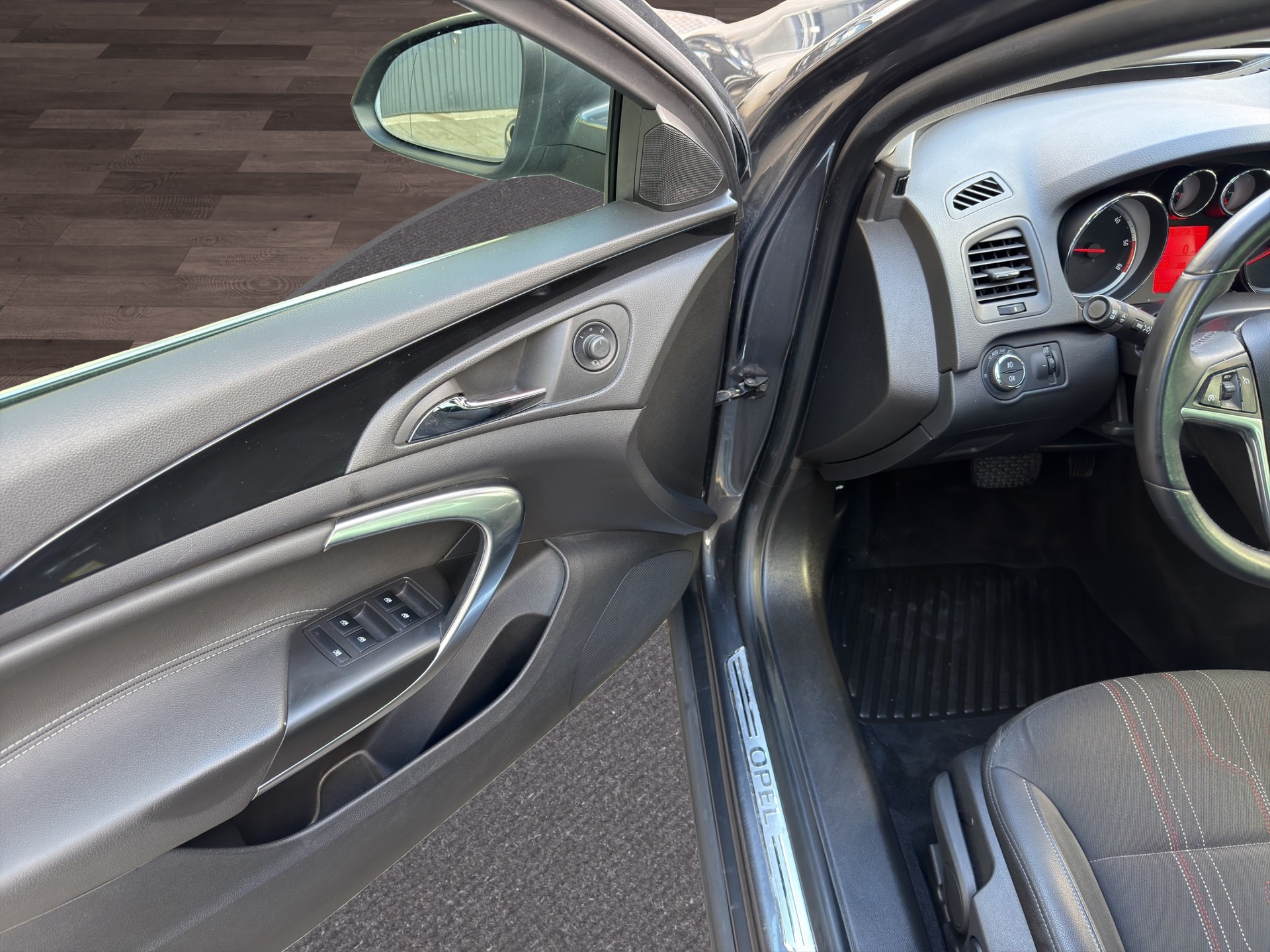 OPEL Insignia ST 2.0 CDTI Anniversary Ed 4WD Aut.-image-19