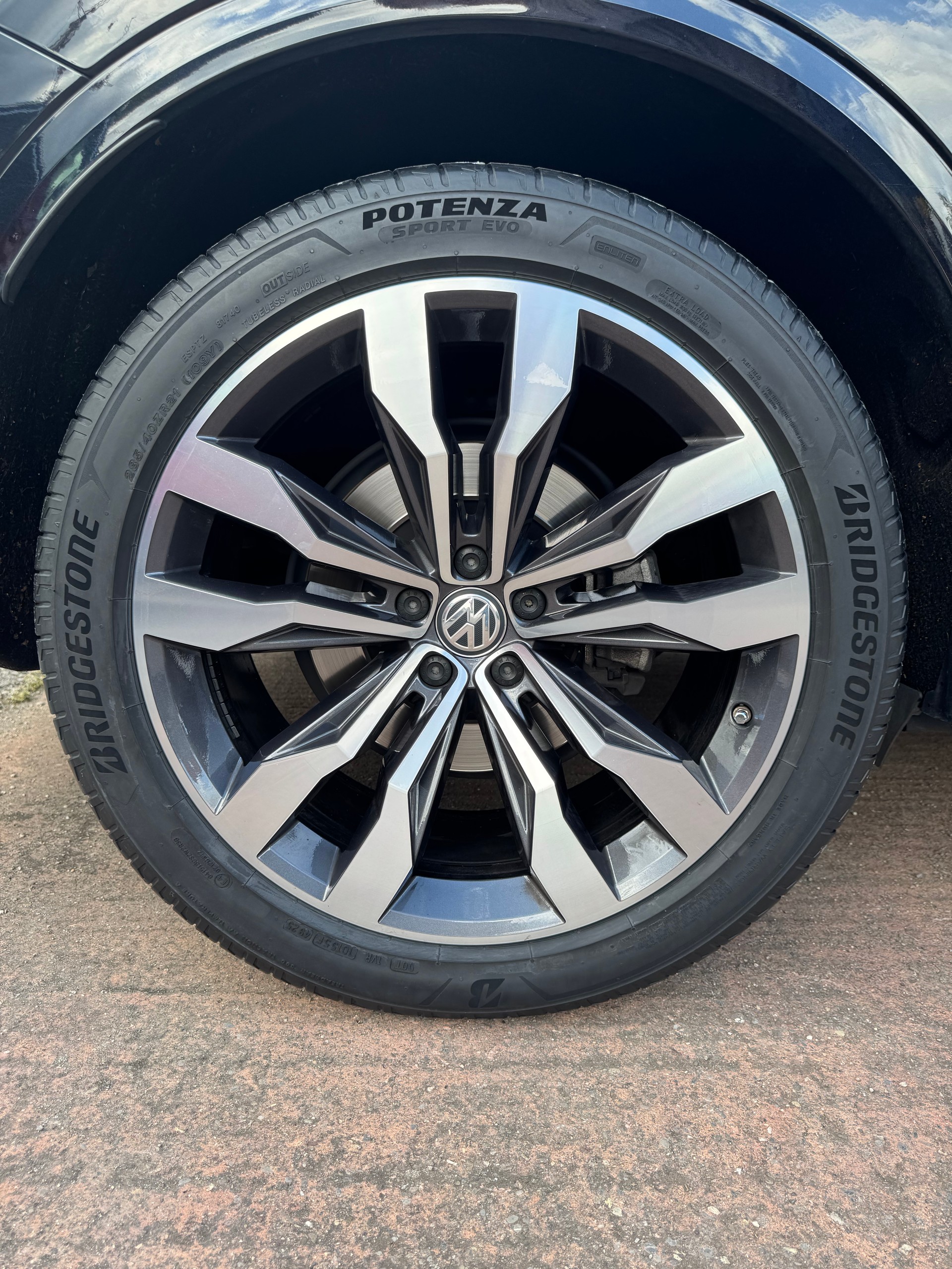 VW Touareg 3.0 TDI R Line Tiptronic-image-7