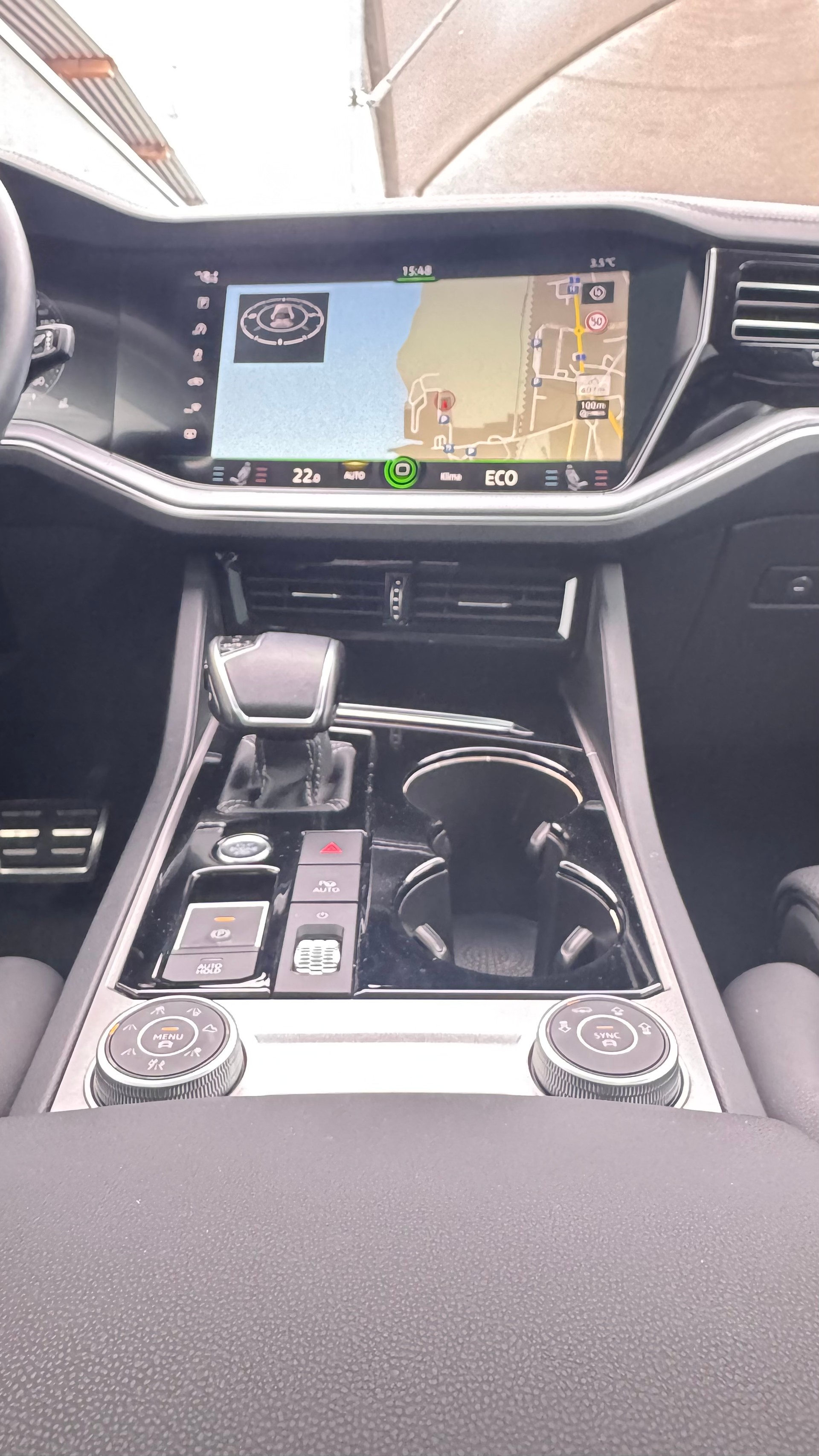 VW Touareg 3.0 TDI R Line Tiptronic-image-20