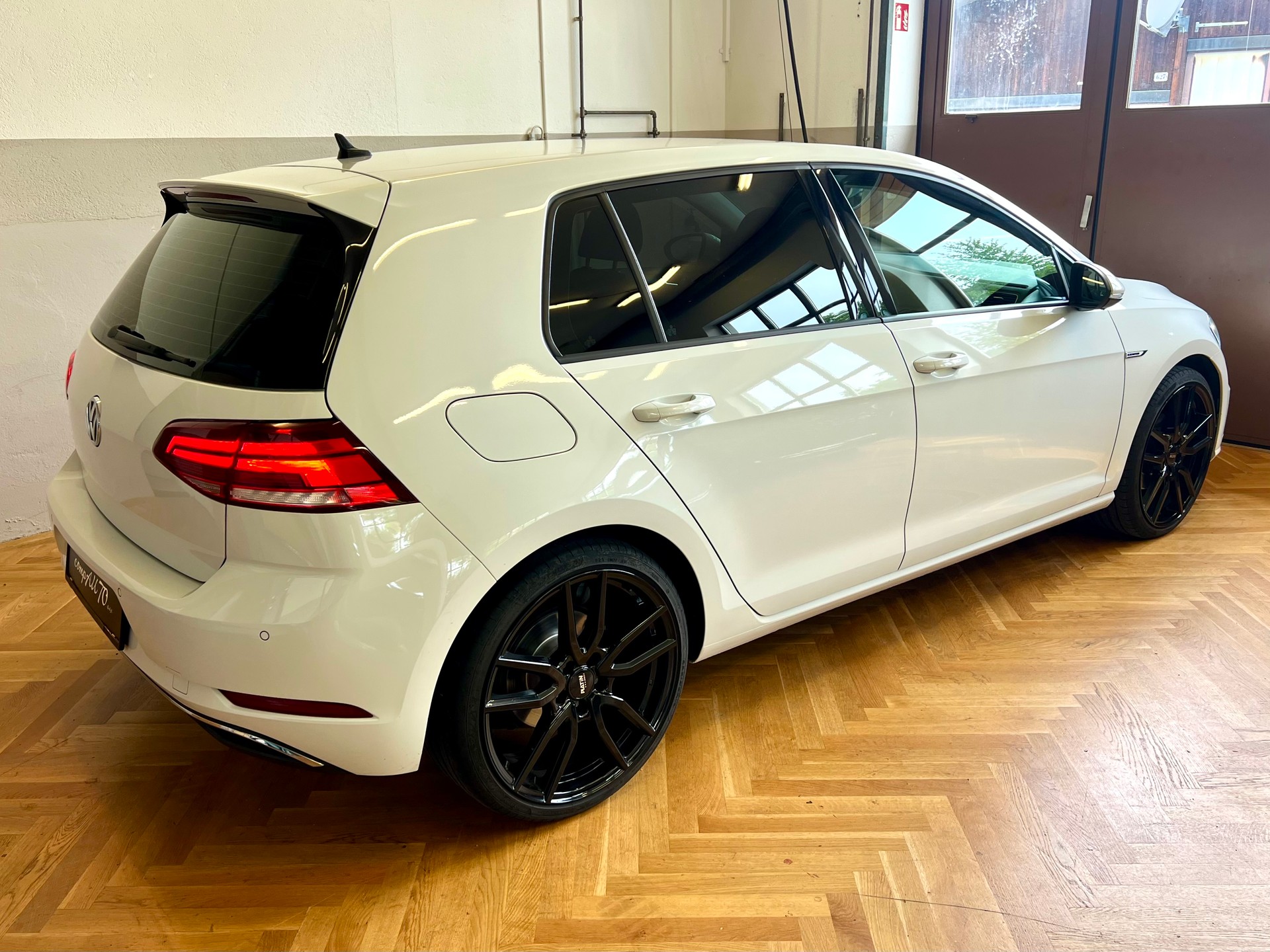 VW Golf 1.5 TSI EVO Highline DSG Facelift-image-6