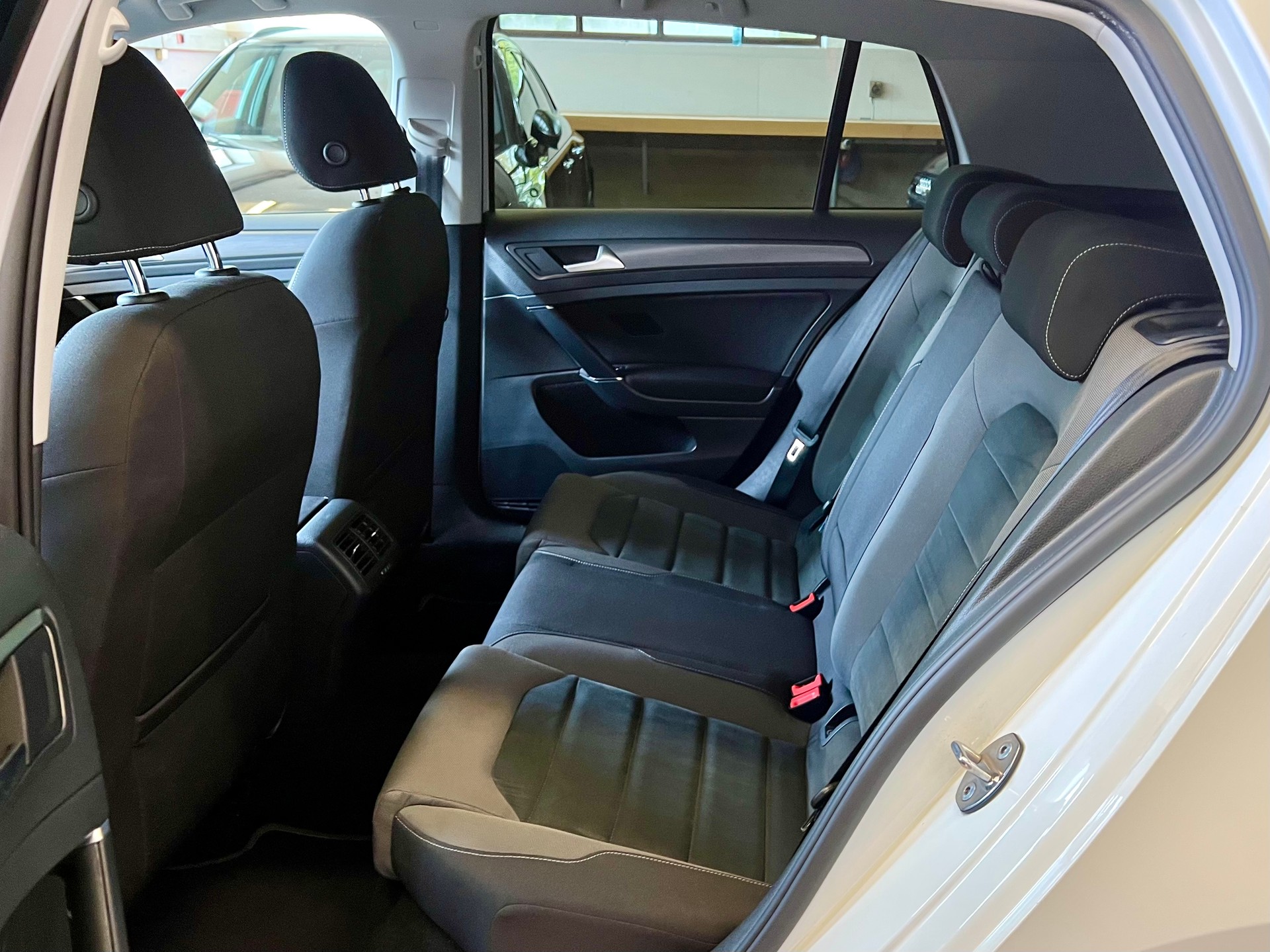 VW Golf 1.5 TSI EVO Highline DSG Facelift-image-20