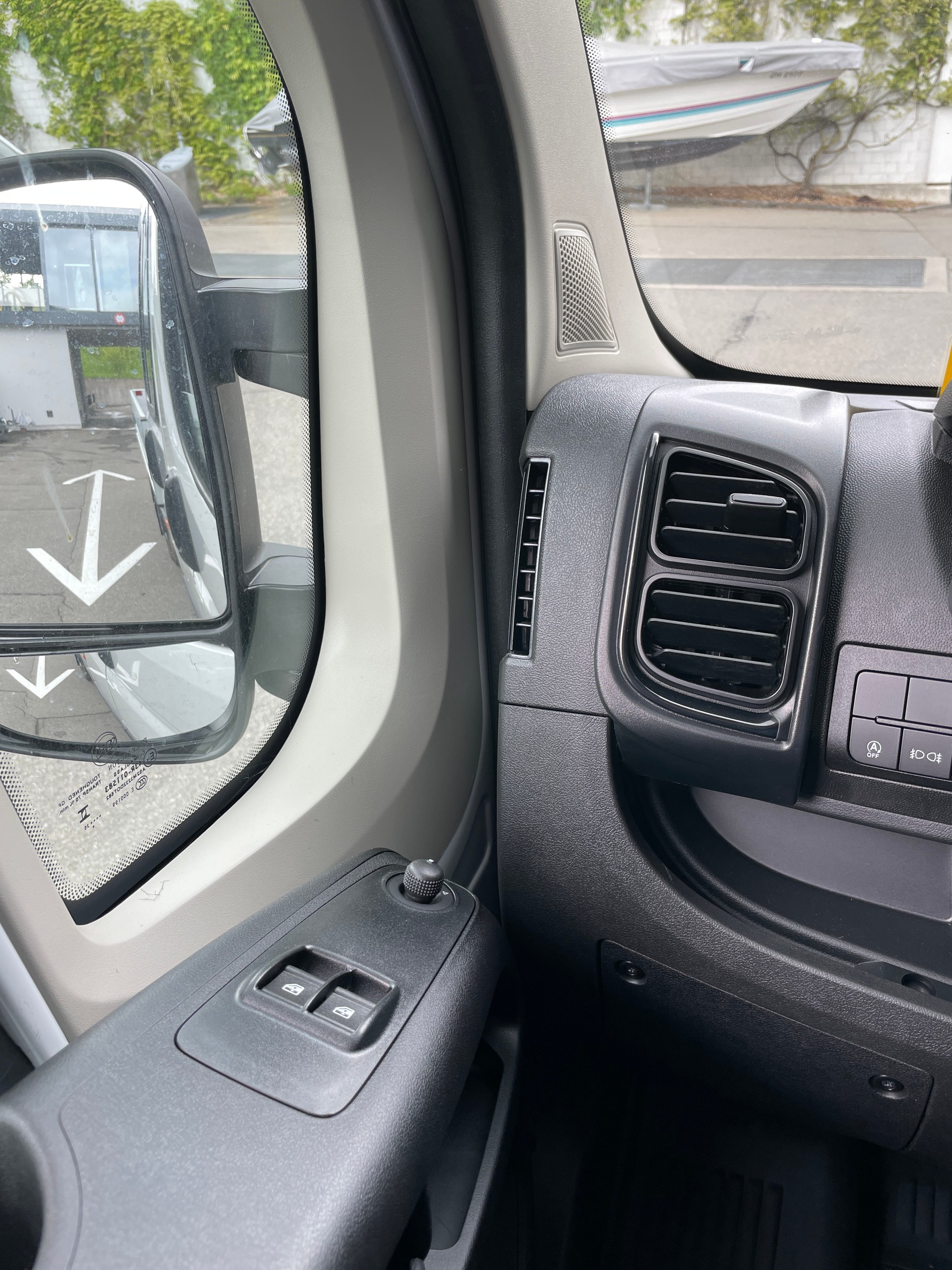 TOYOTA Proace MAX 2.2D DK Chassis HD Active 3,5t L3H1 Aut. Pritsche-image-18