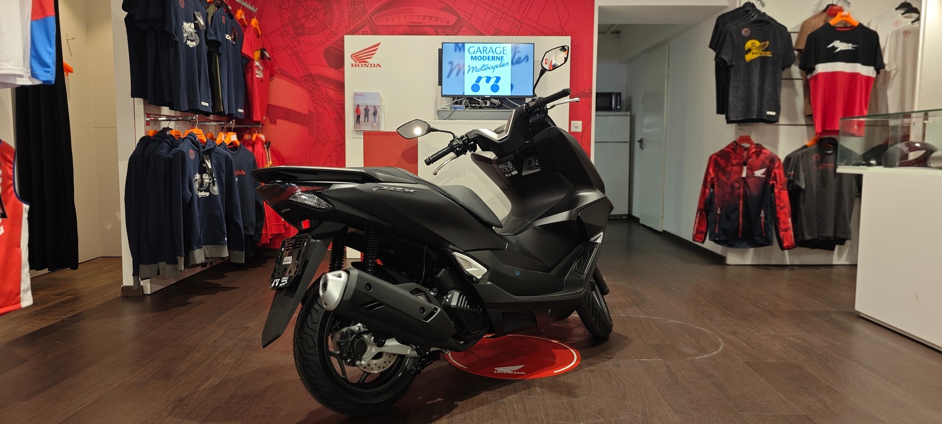 HONDA PCX 125-image-2