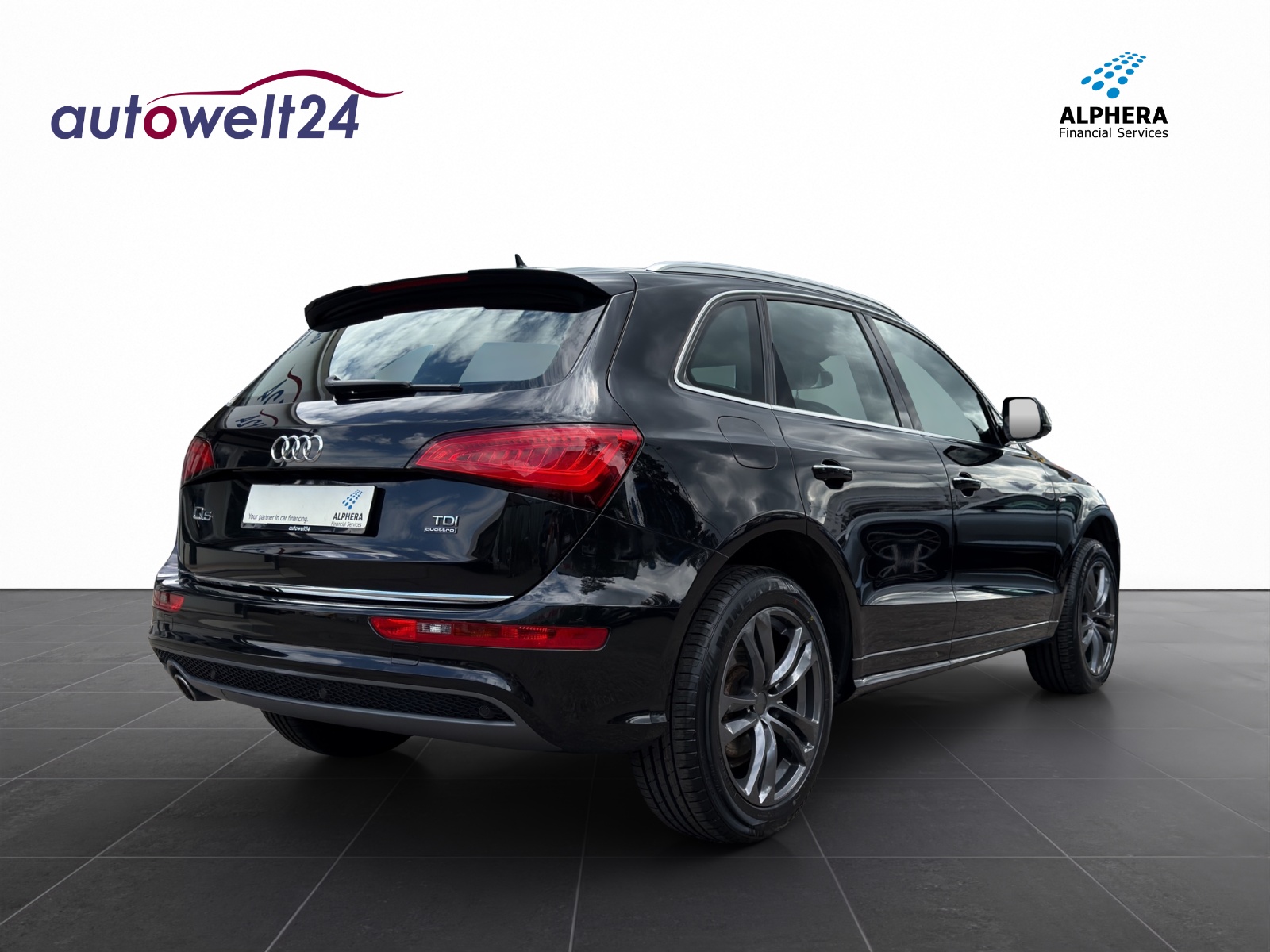 AUDI Q5 2.0 TDI quattro S-tronic S-LINE!!!-image-4