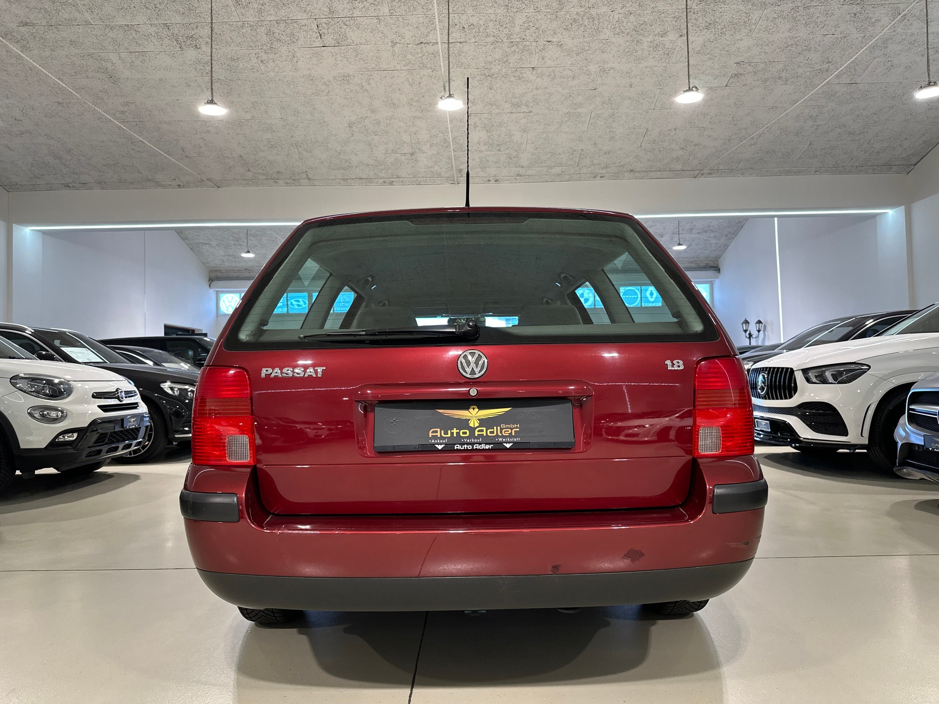 VW Passat Variant 1.8 Comfortline-image-6