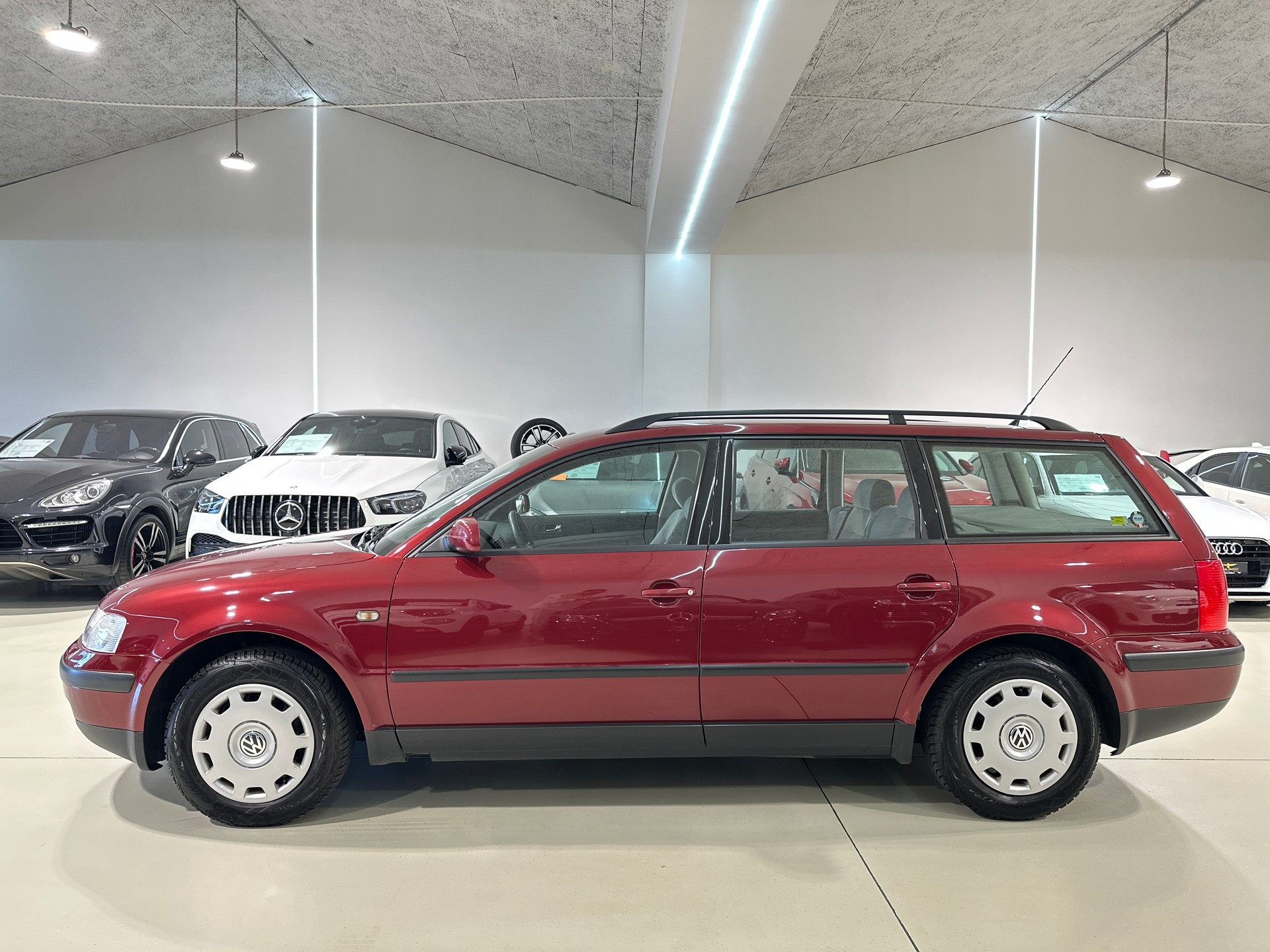 VW Passat Variant 1.8 Comfortline-image-4