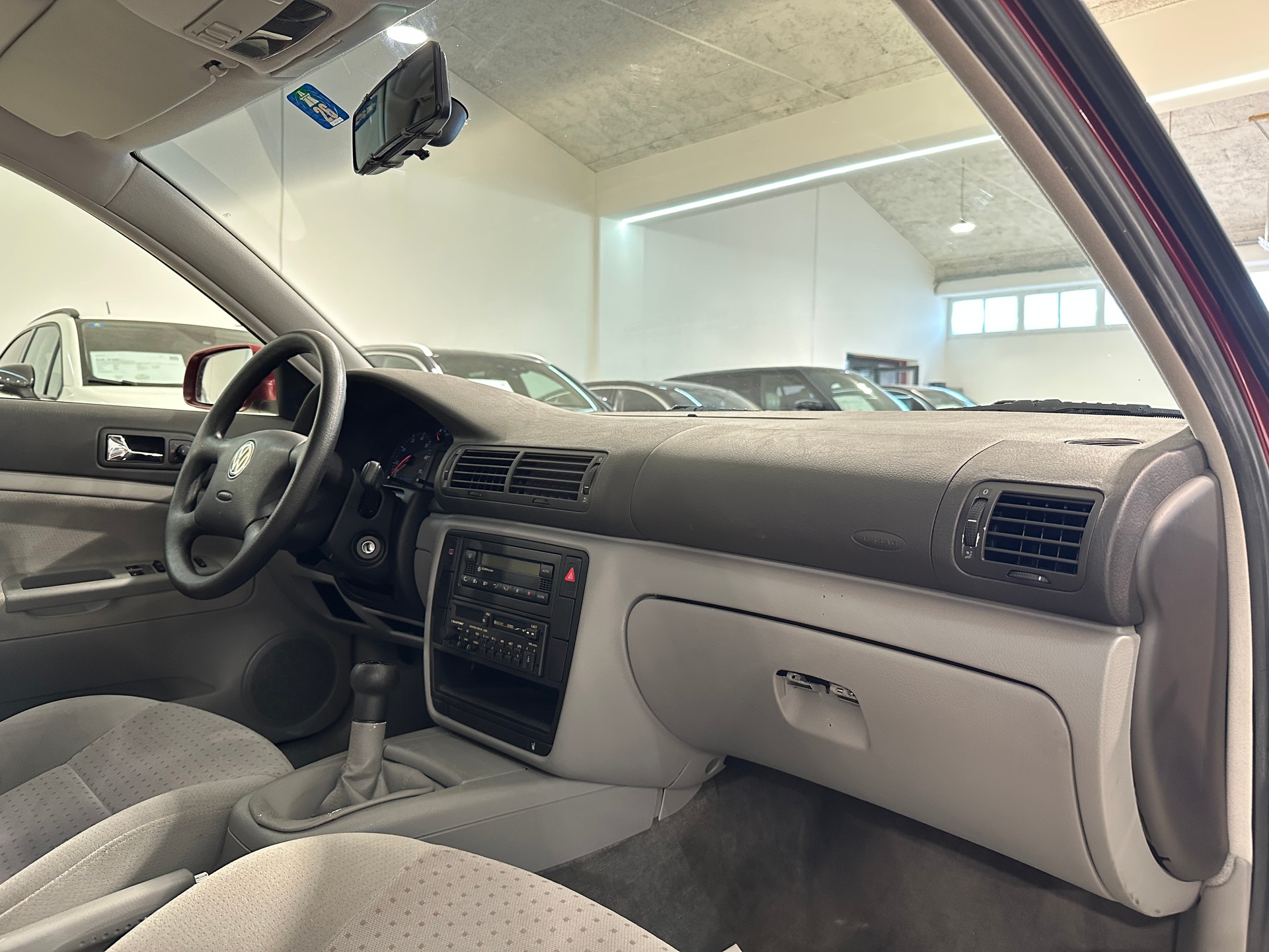VW Passat Variant 1.8 Comfortline-image-14