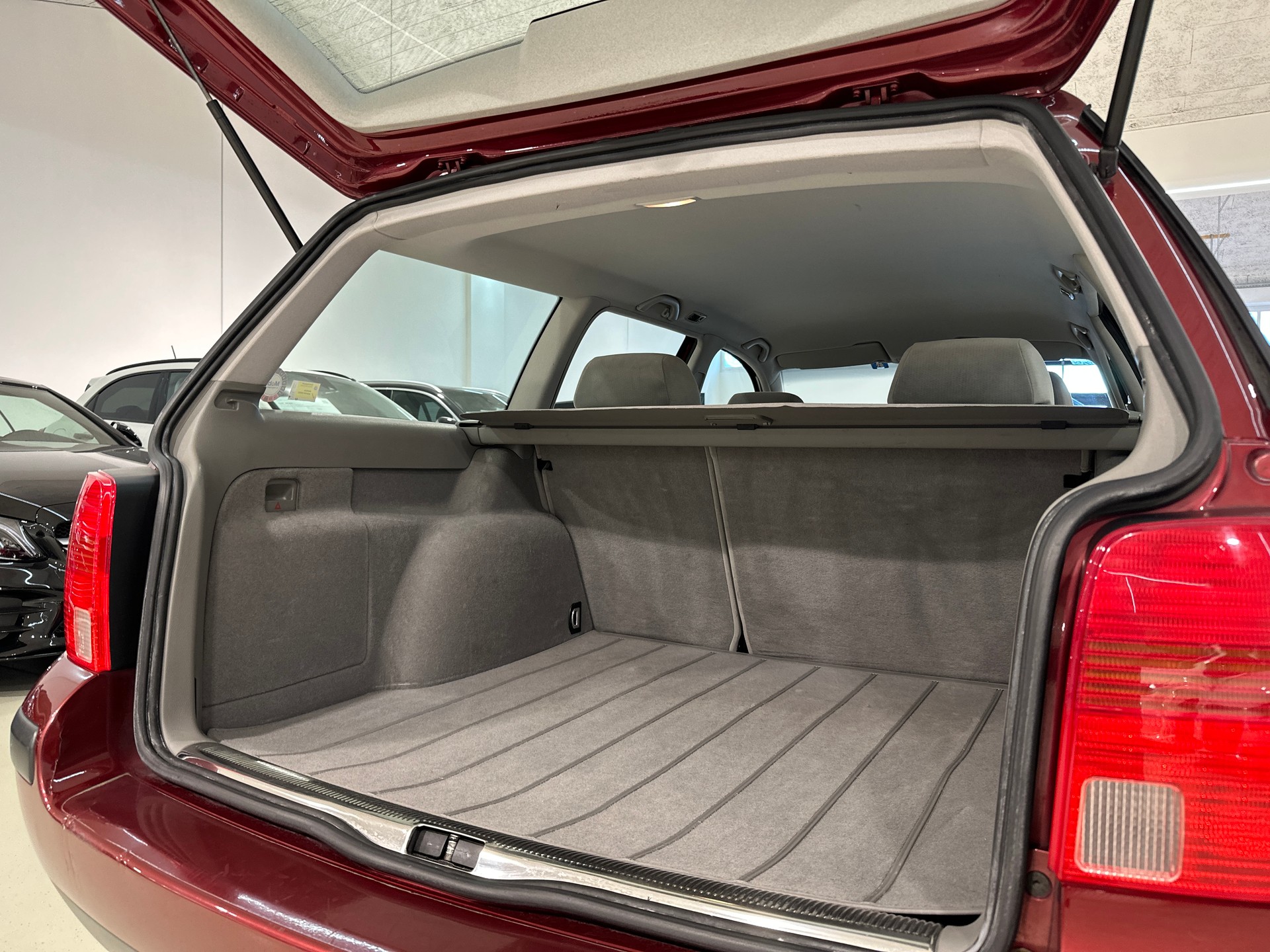 VW Passat Variant 1.8 Comfortline-image-7