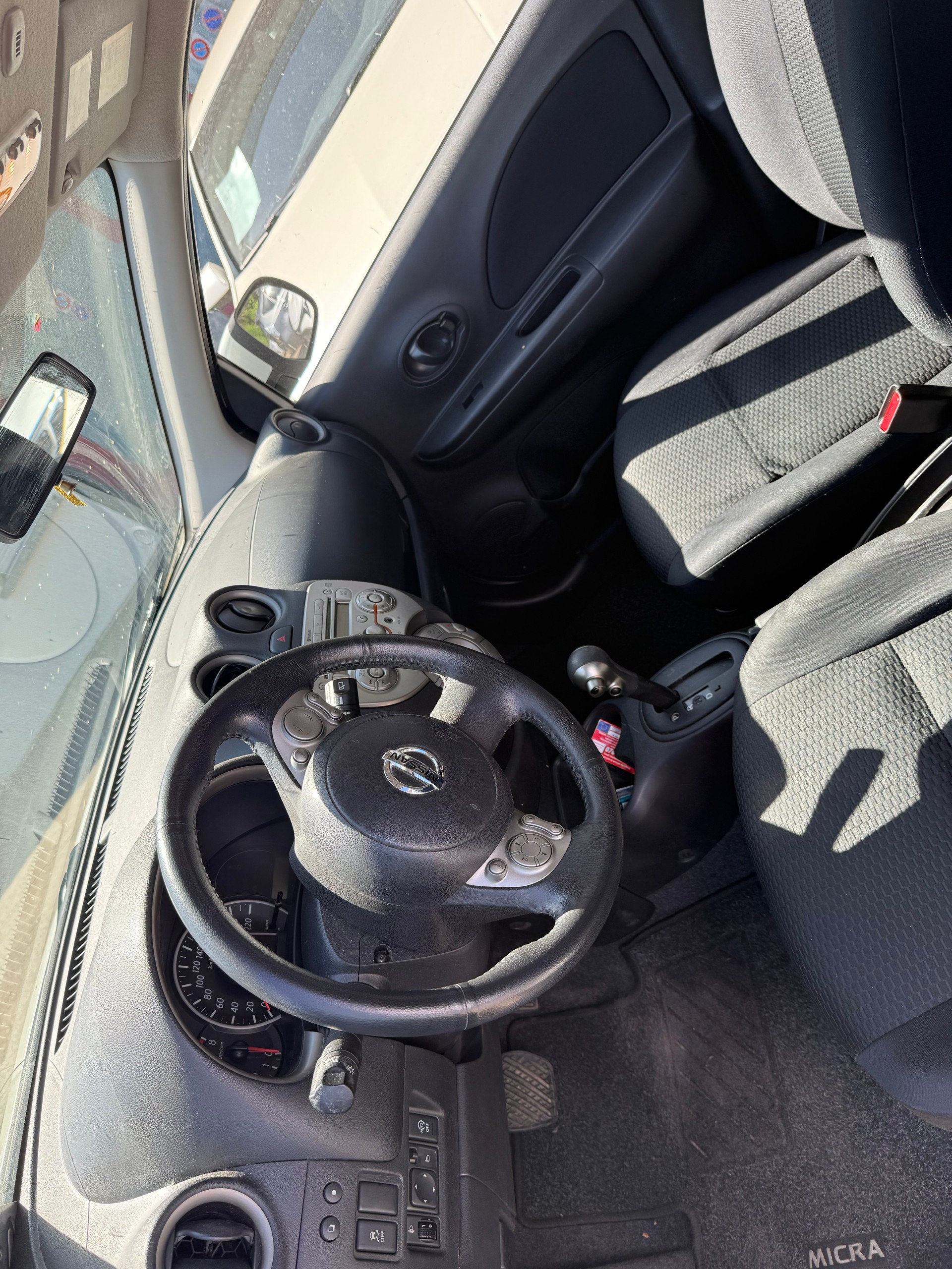 NISSAN Micra 1.2 DIG-S Salt&Pepper CVT-image-9