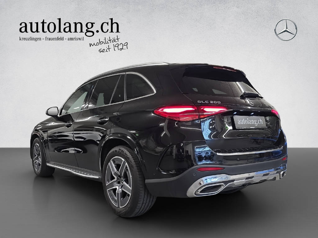 MERCEDES-BENZ GLC 200 AMG Line 4Matic-showroom-element-2