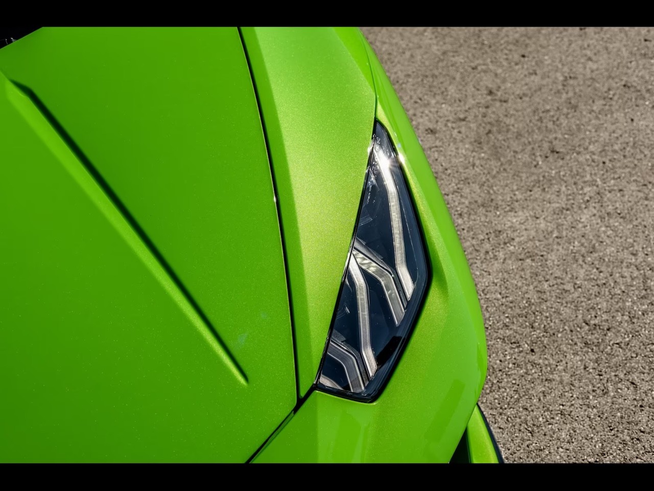 LAMBORGHINI HURACÁN EVO SPYDER LP640-4 5.2 V10 4WD-image-11