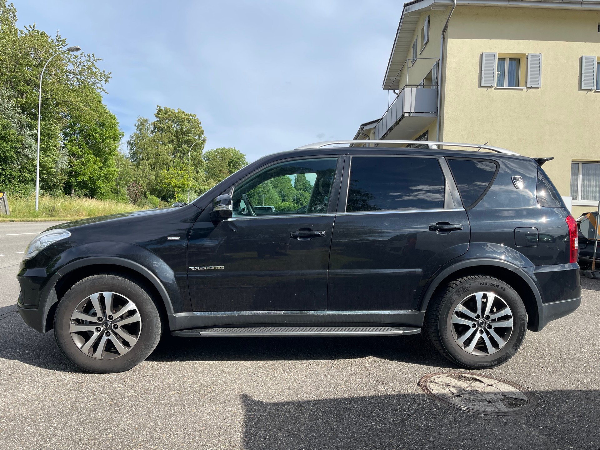 KGM-SsangYong Rexton RX200 e-XDi Sapphire 4WD Automatic-image-1