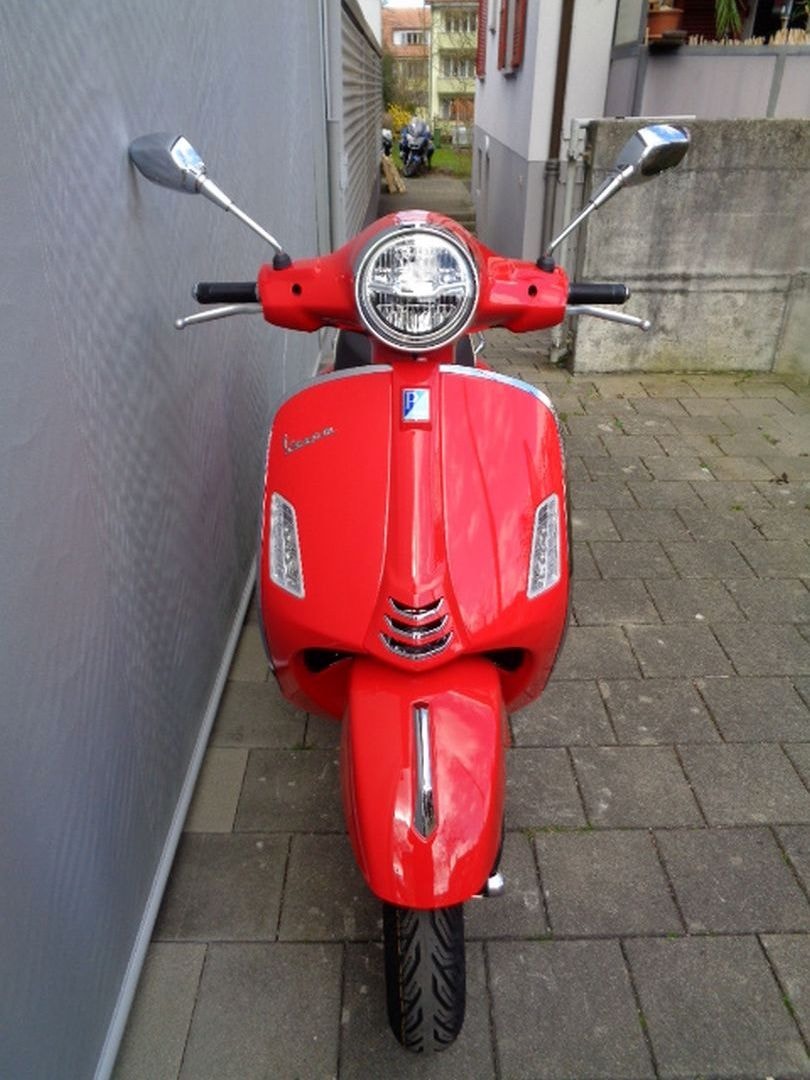 PIAGGIO VESPA GTS SUPER 310 E5-image-2