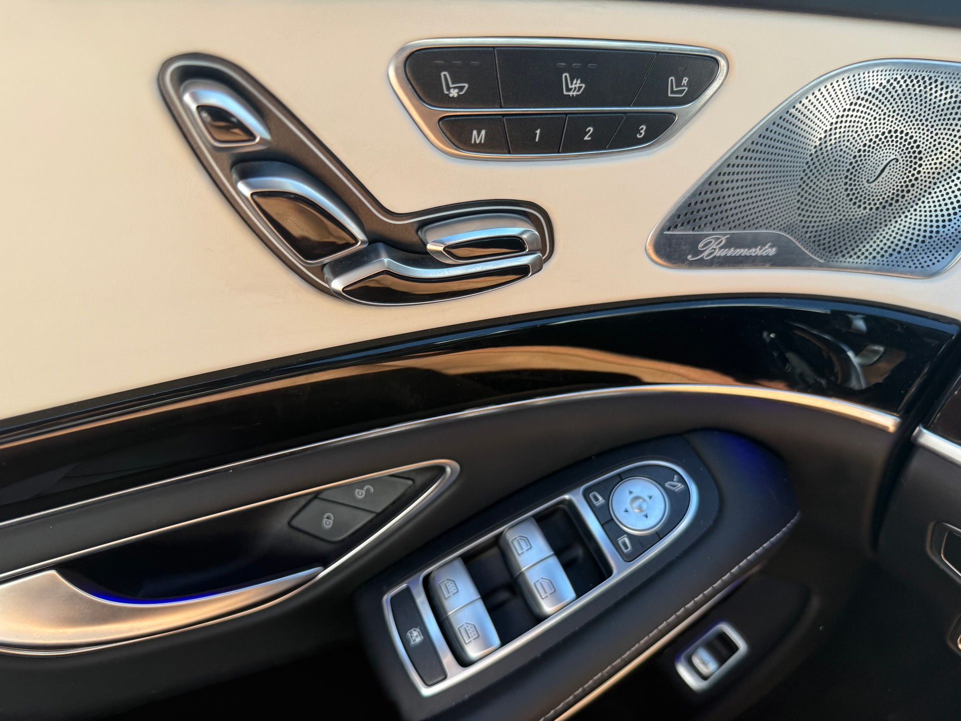 MERCEDES-BENZ S 400 d L 4Matic 9G-Tronic-image-11