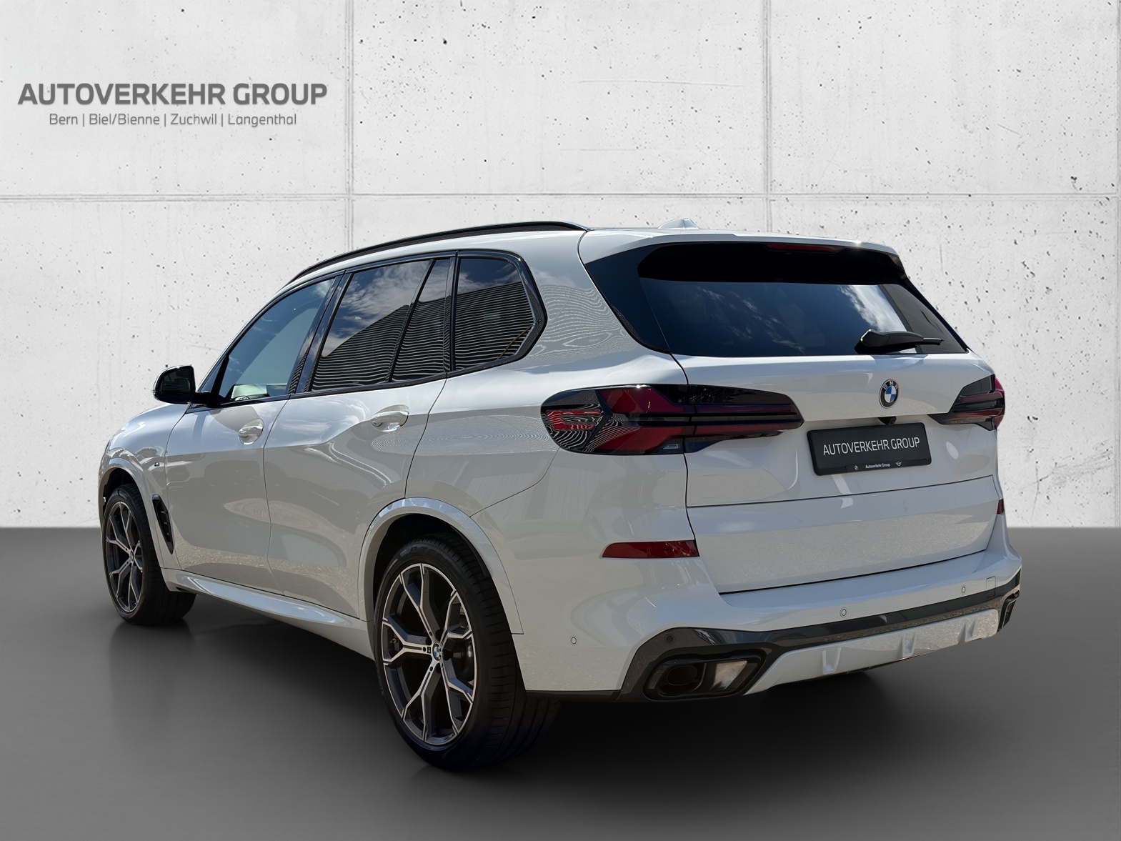 BMW X5 xD 48V 30d M Sport Pro-showroom-element-2